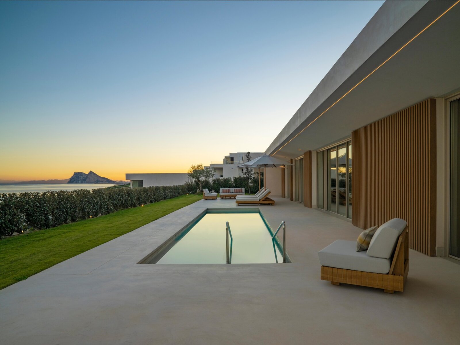 Wohnbeispiel Two Bedroom Pool Suite