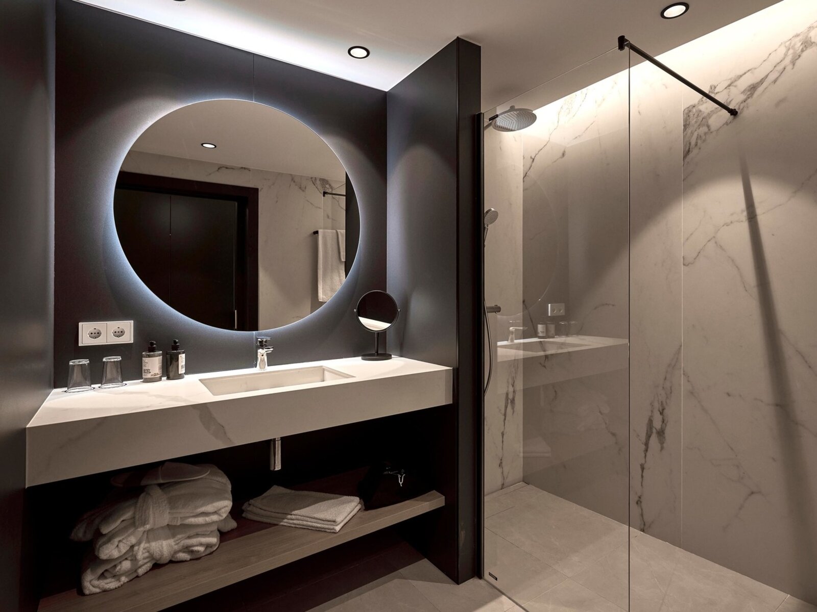 Wohnbeispiel Junior Suite with terrace