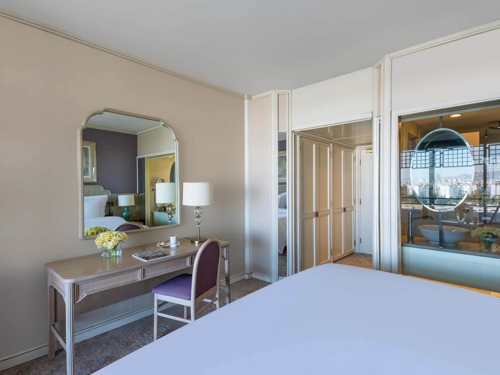 Wohnbeispiel Double Standard Room Land View