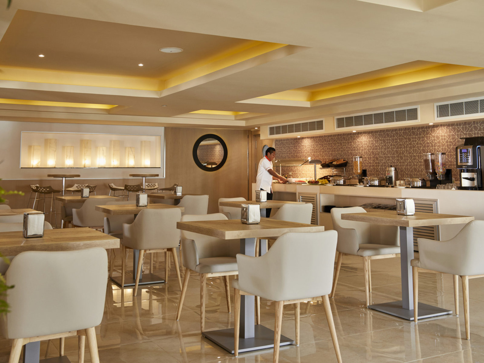 Lounge 24