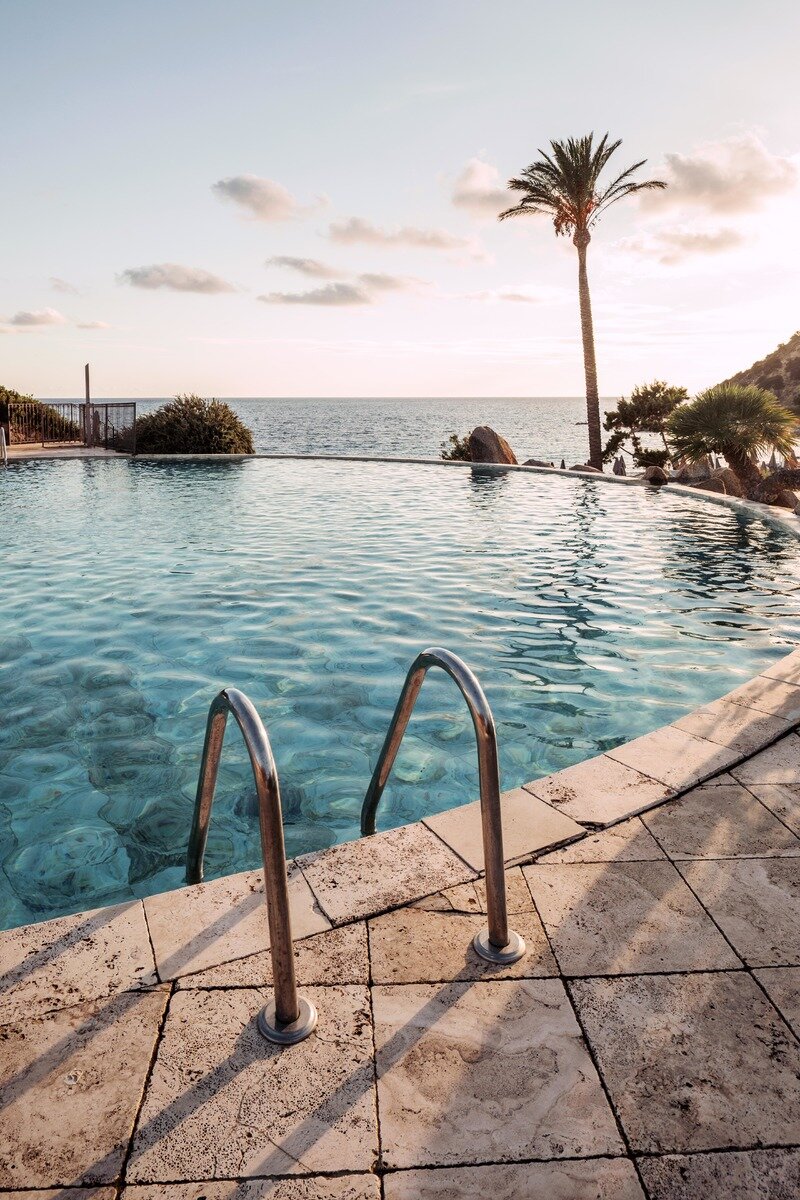Infinitypool