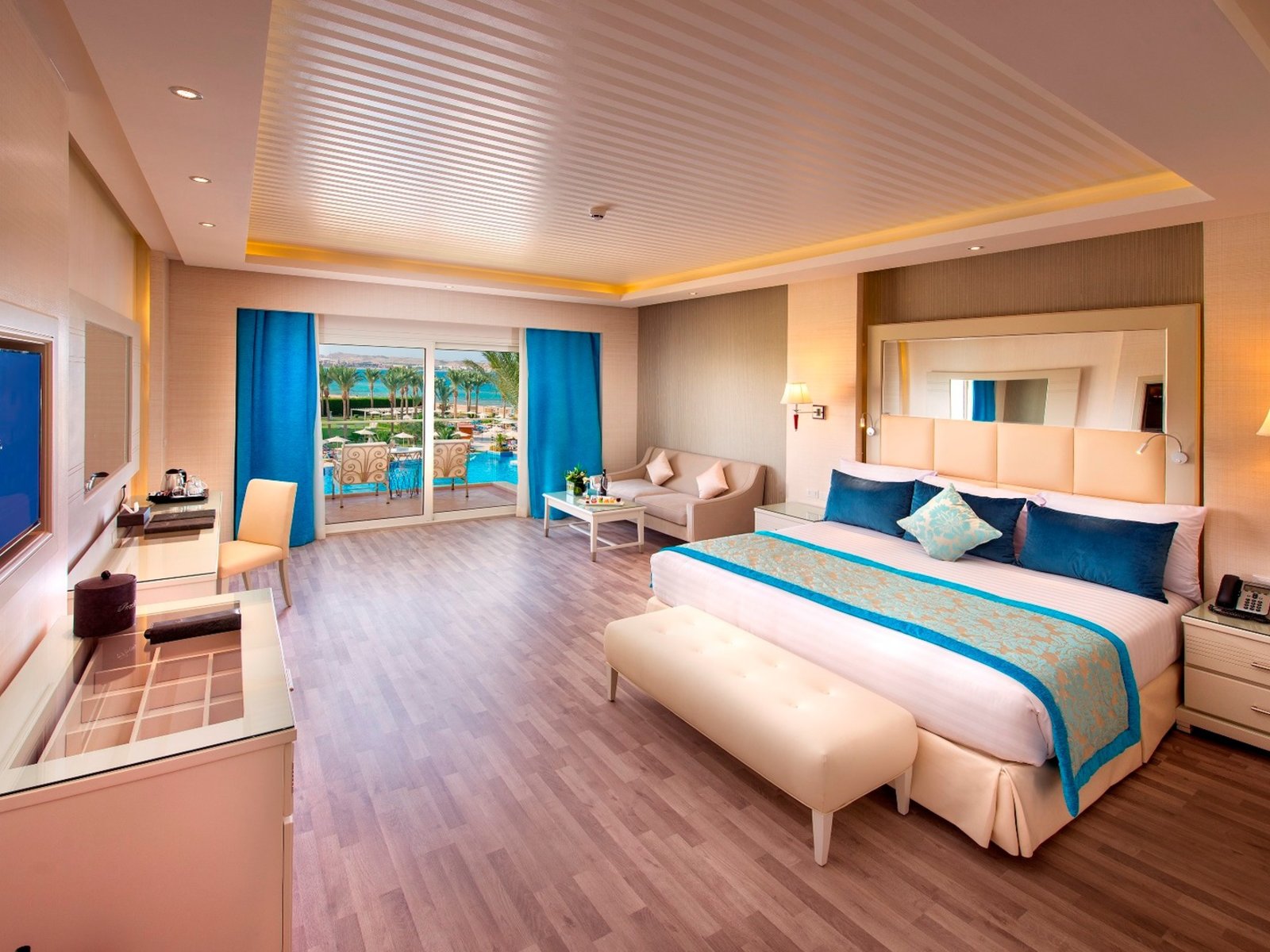 Wohnbeispiel Premium Jacuzzi Suite