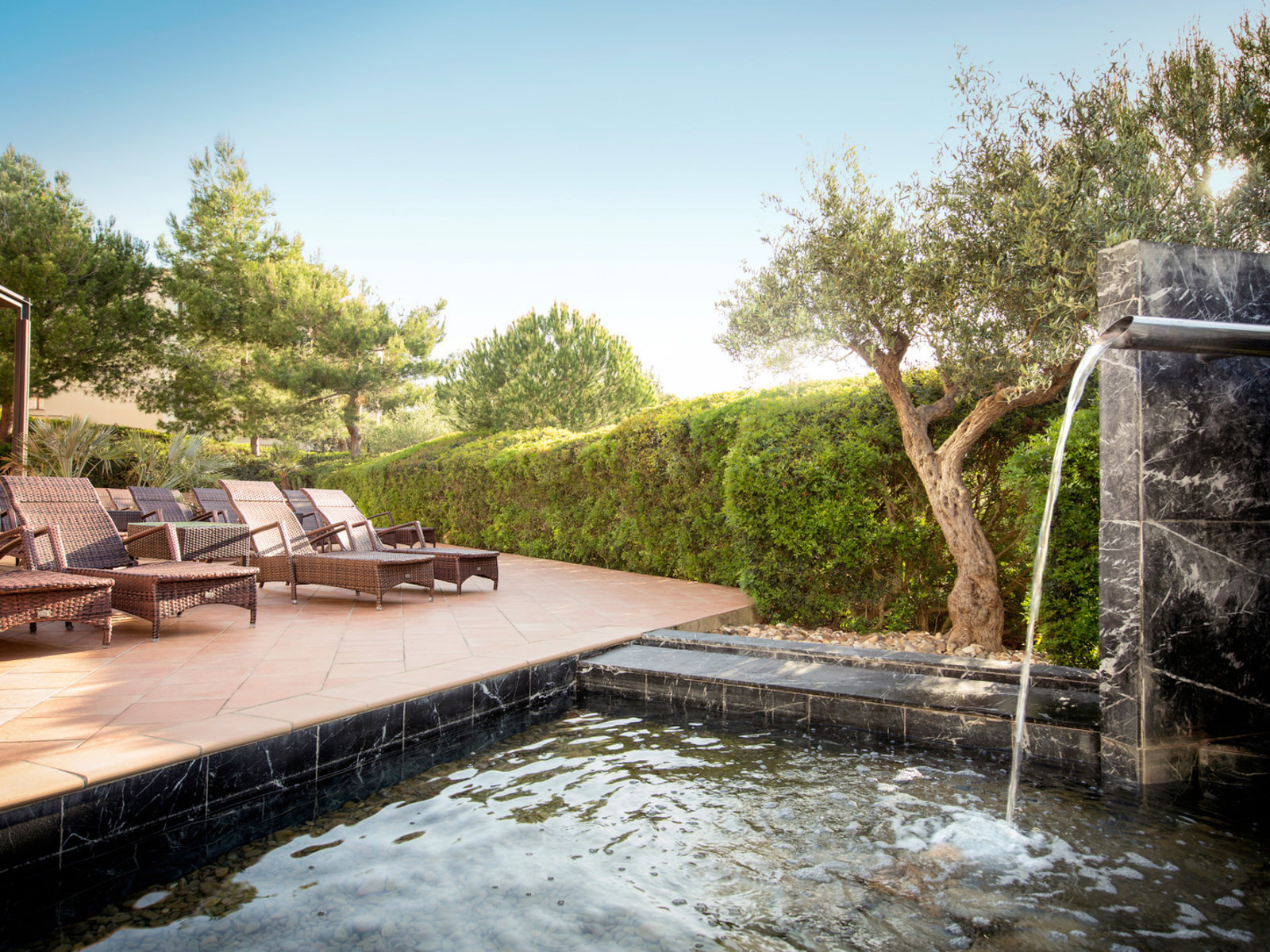Indoor/Outdoor-Ruhepool
