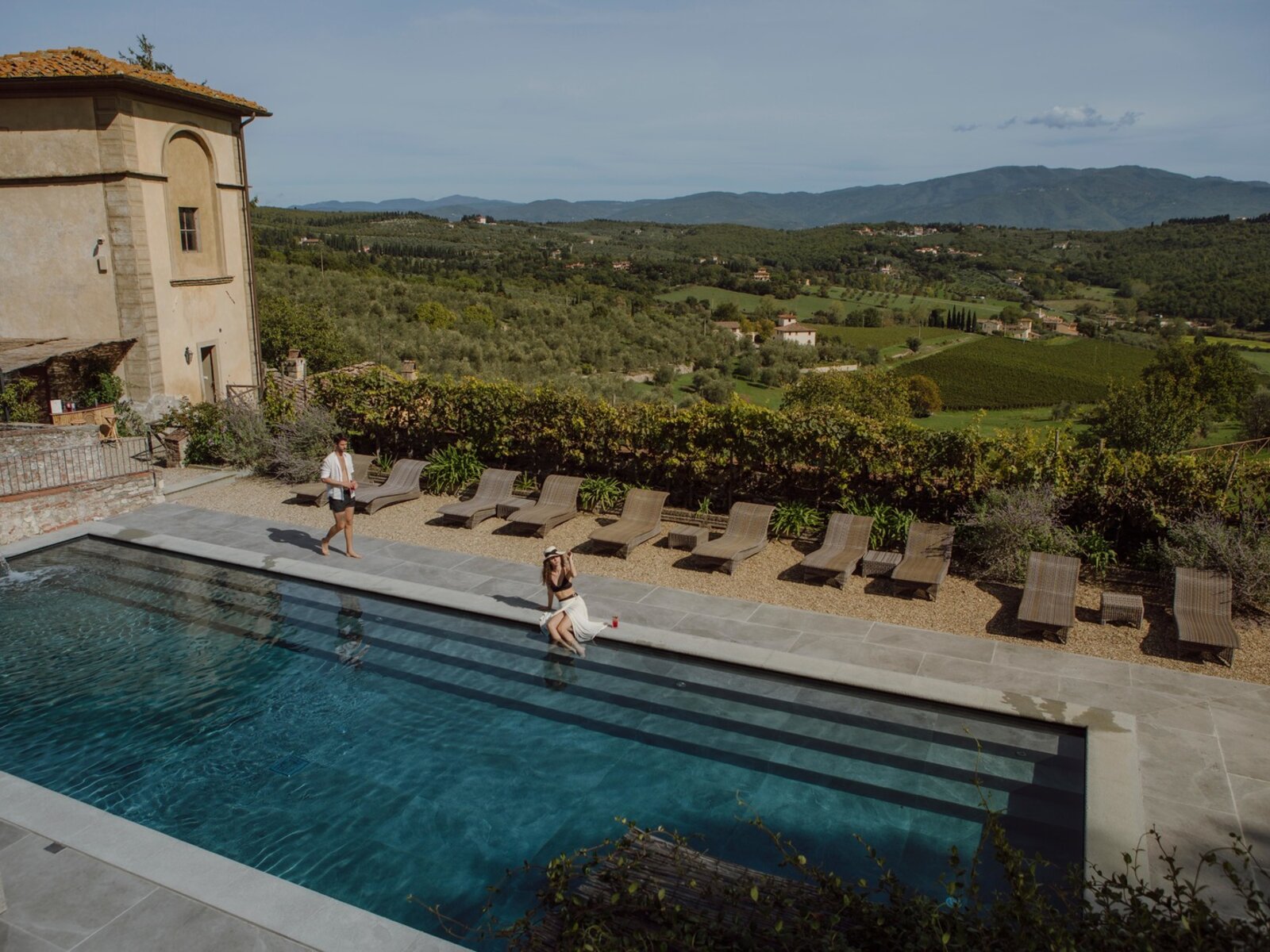 pool bar