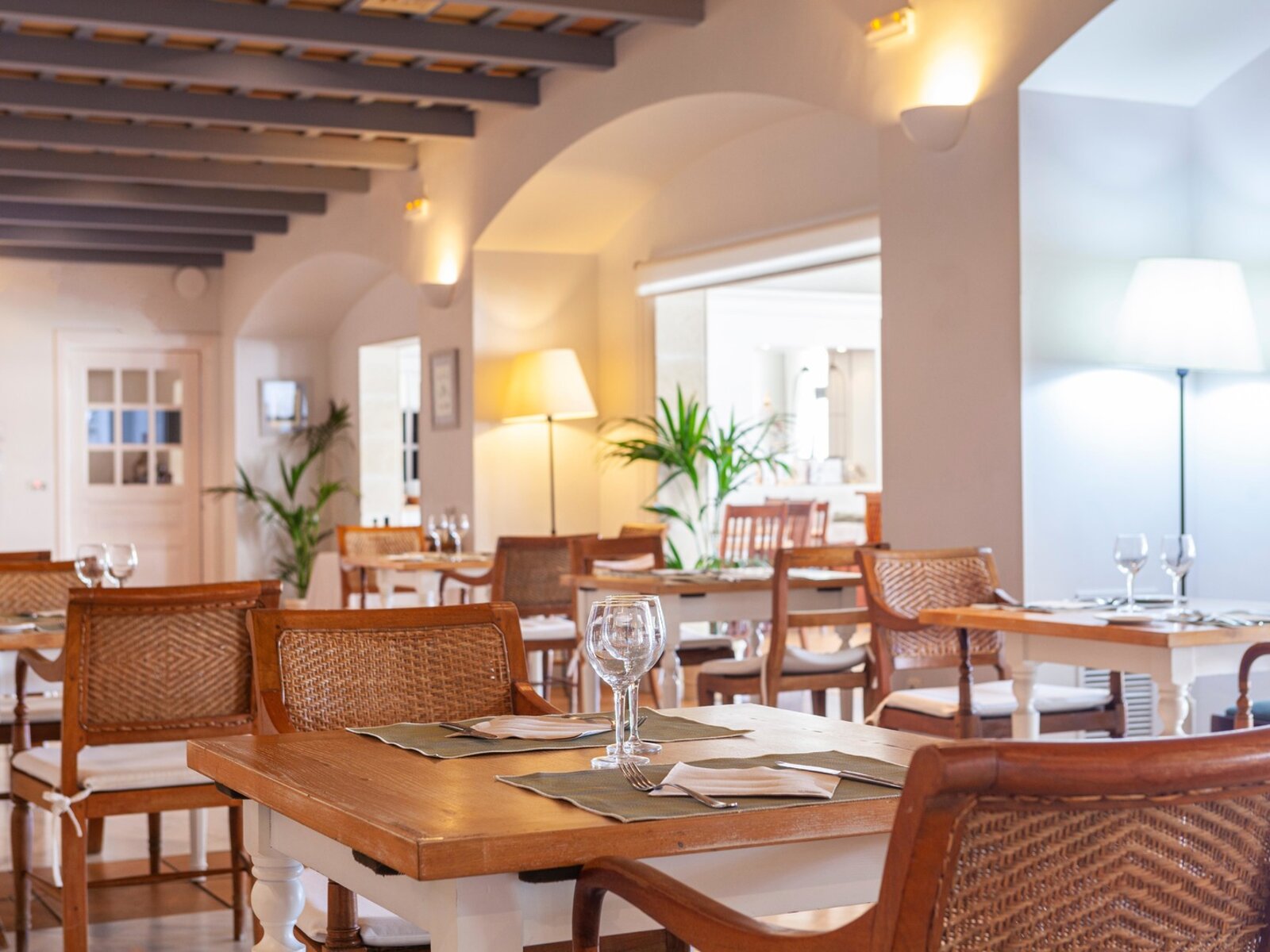 LA BODEGA (je nach Belegung Buffet/Menü)