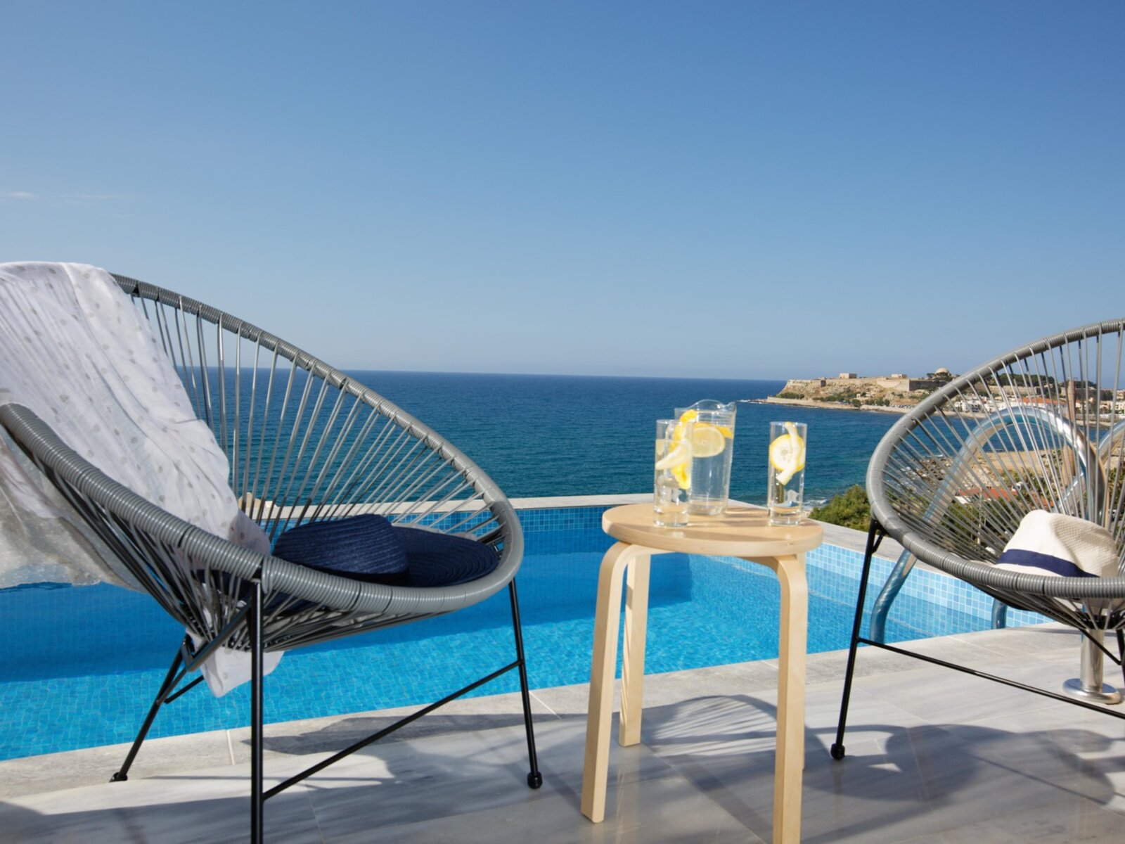 Wohnbeispiel Studio Superior Sea View Private Pool