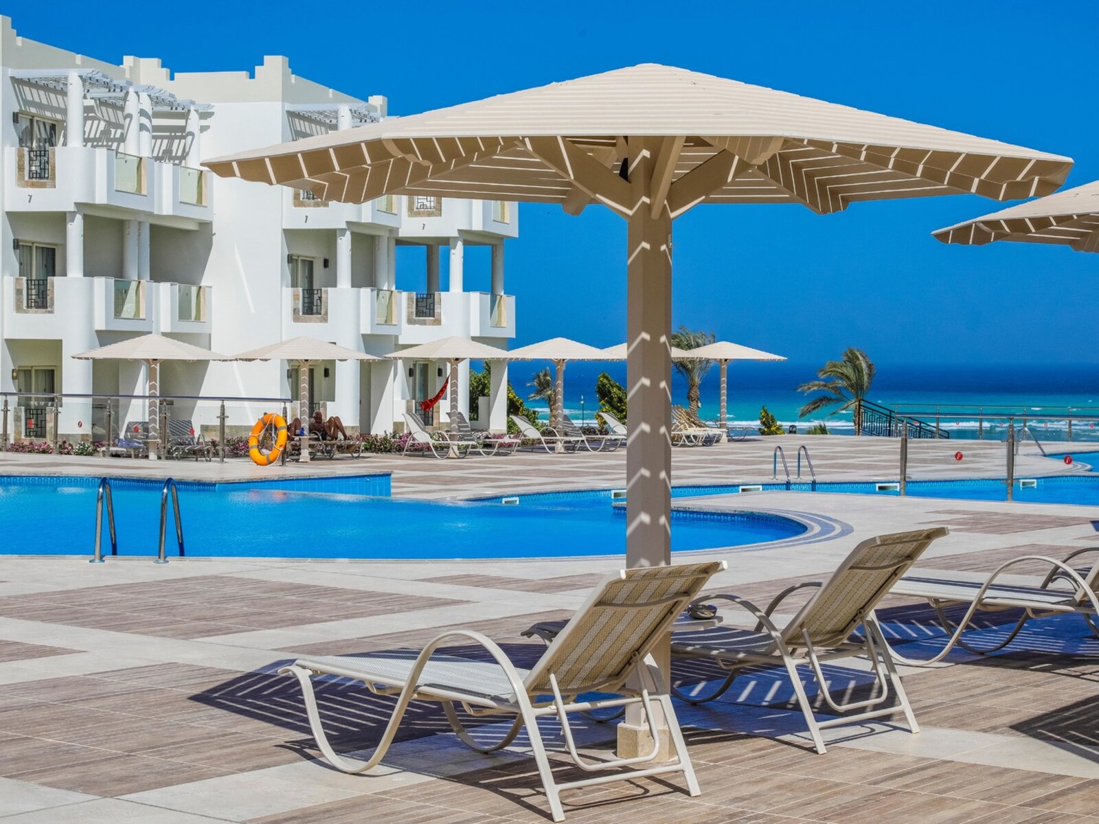 Diamond Pool for Diamond room Guest