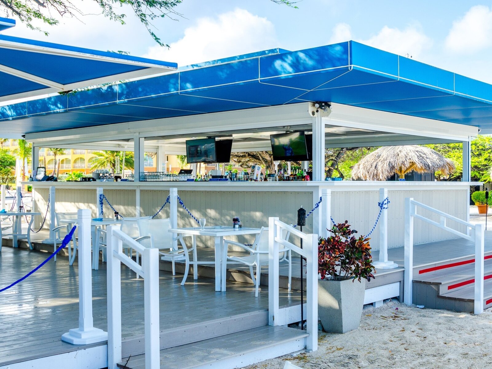 Passions Beach Bar