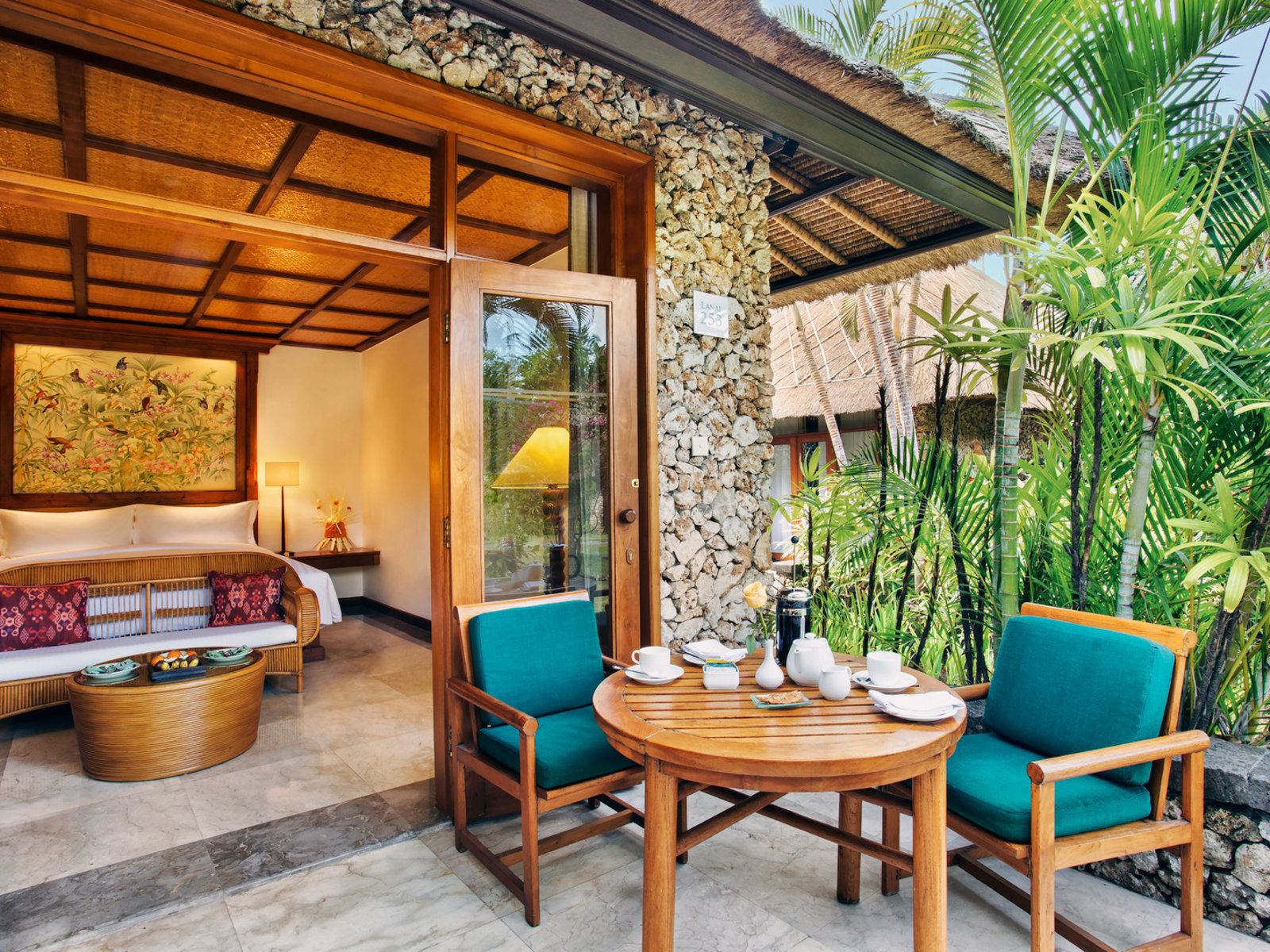Wohnbeispiel Luxury Lanai Room Garden View