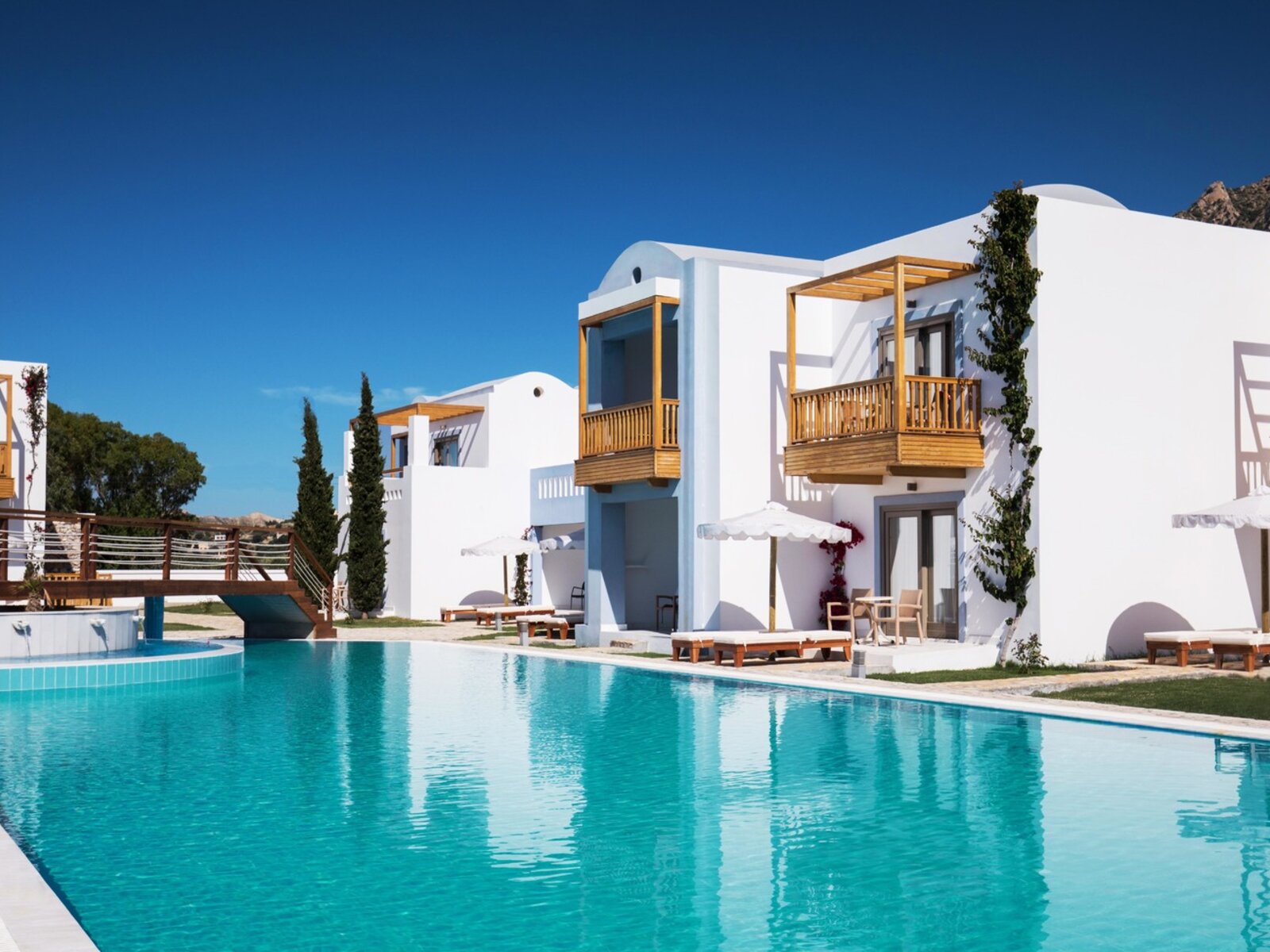Wohnbeispiel Bungalow sharing pool