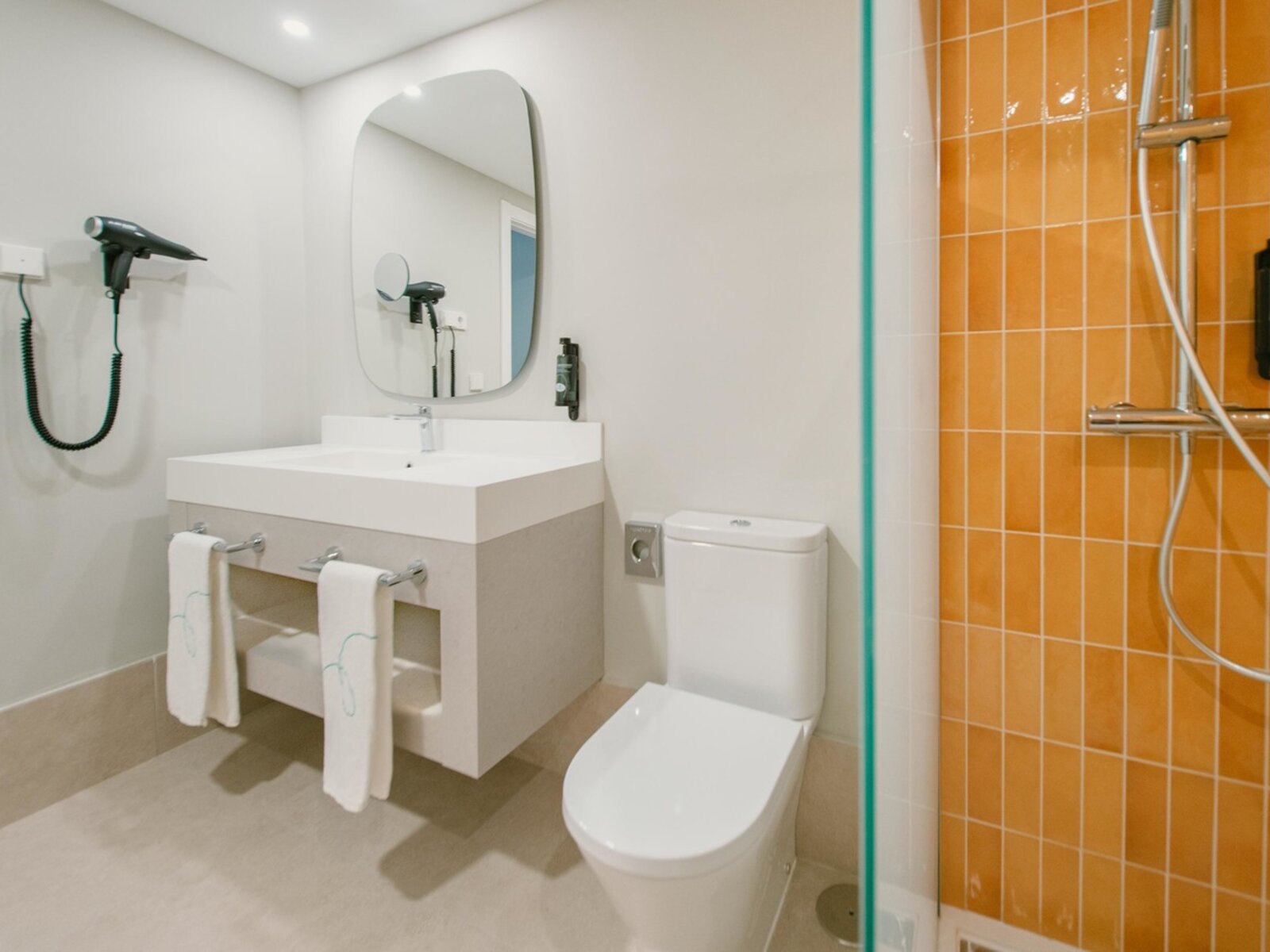 Wohnbeispiel Premier Kid Suite Pool View Terrace