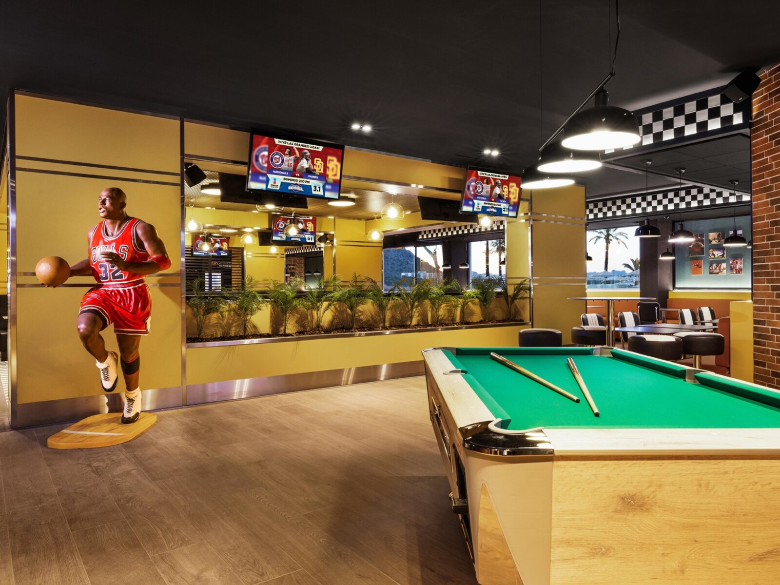 Sports Bar