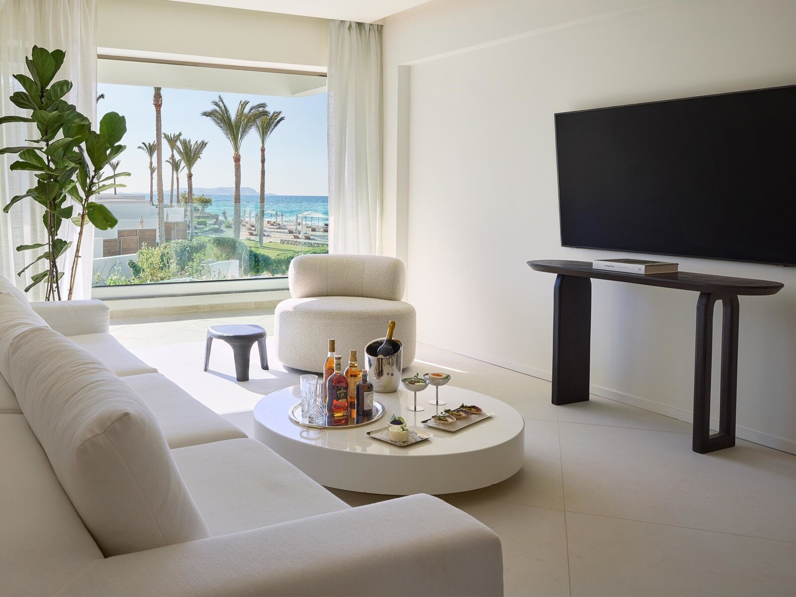 Wohnbeispiel 3-Bedroom Duplex Suite