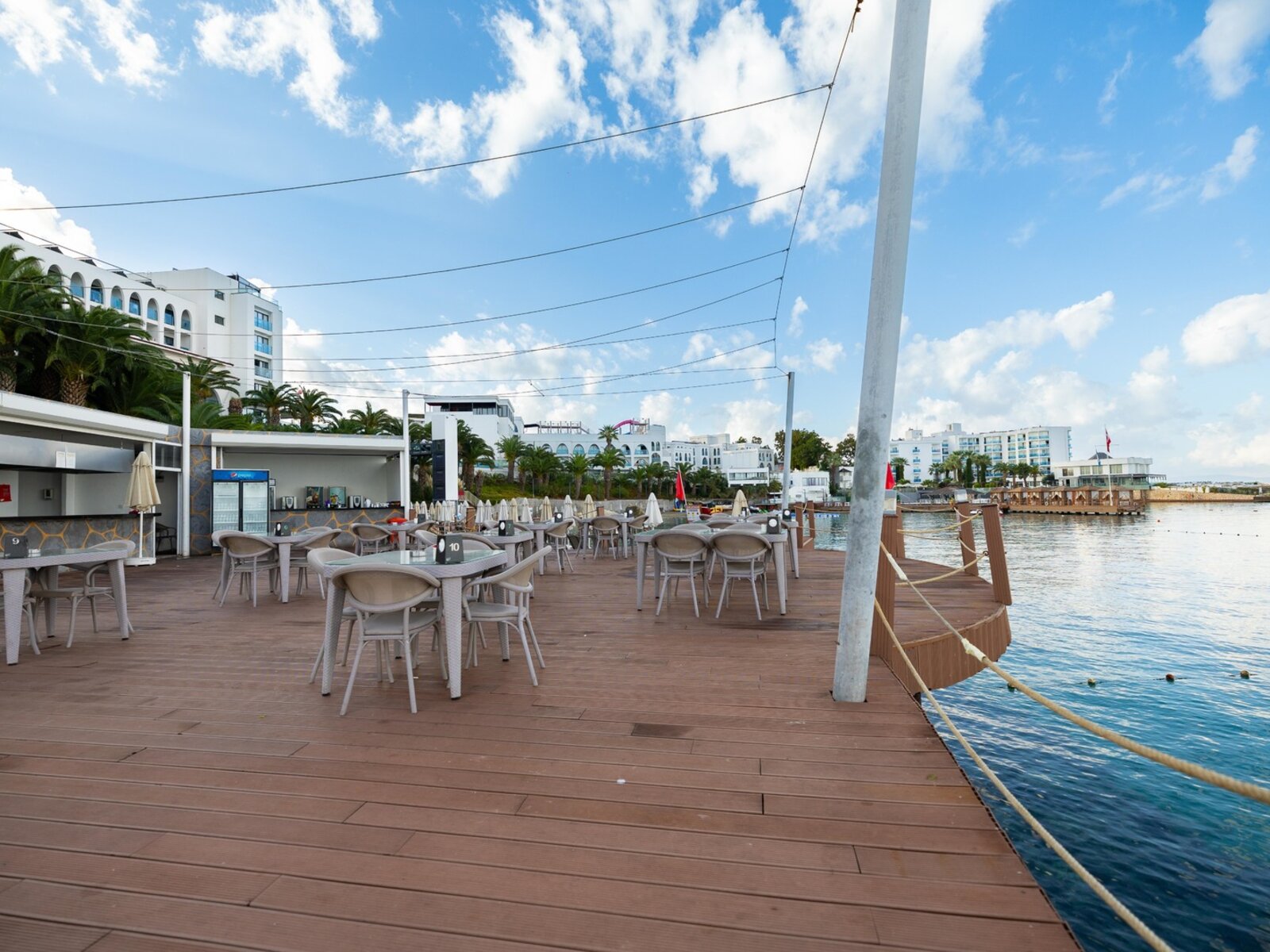 PORT BAR