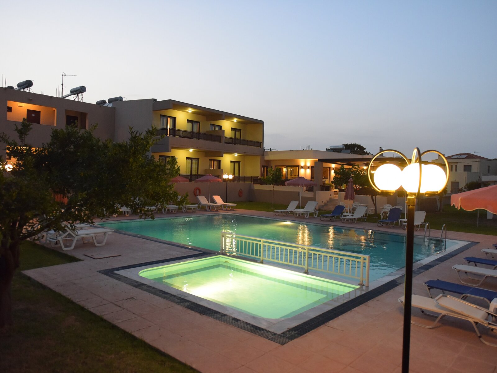 Pool