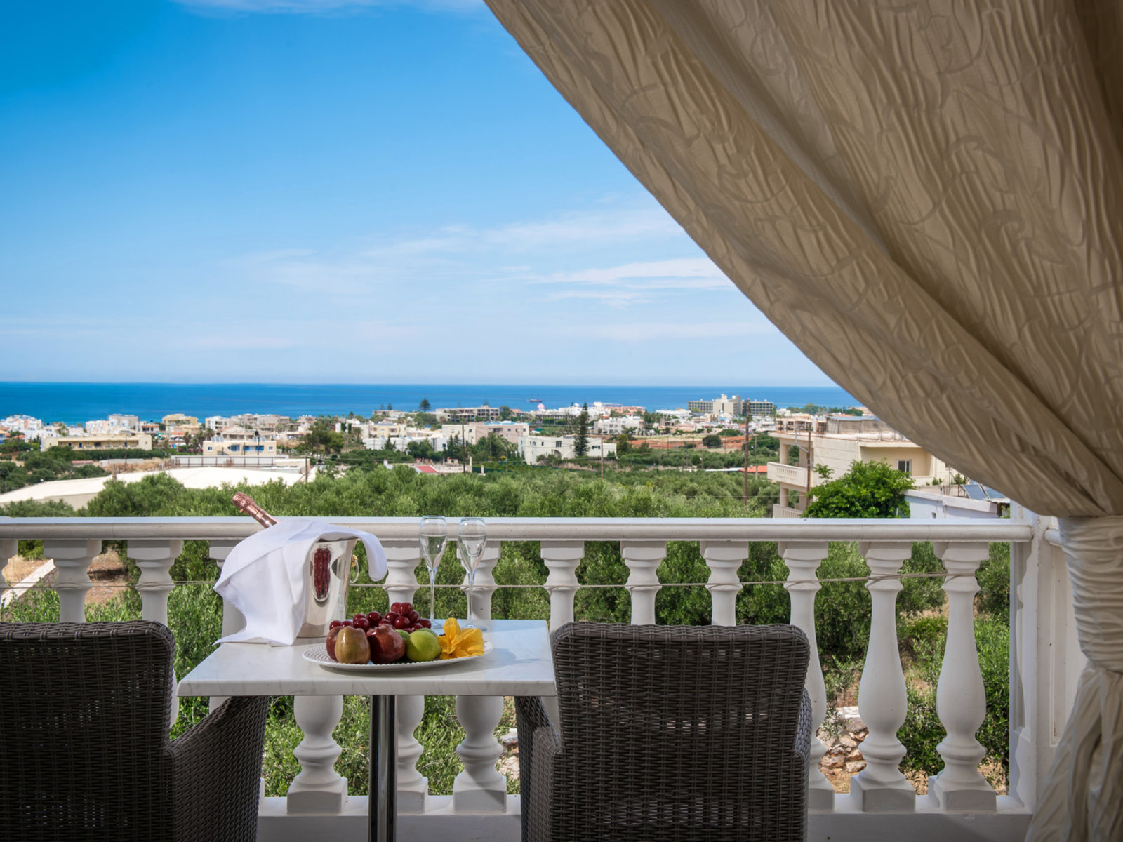 Wohnbeispiel Superior Double room Sea View