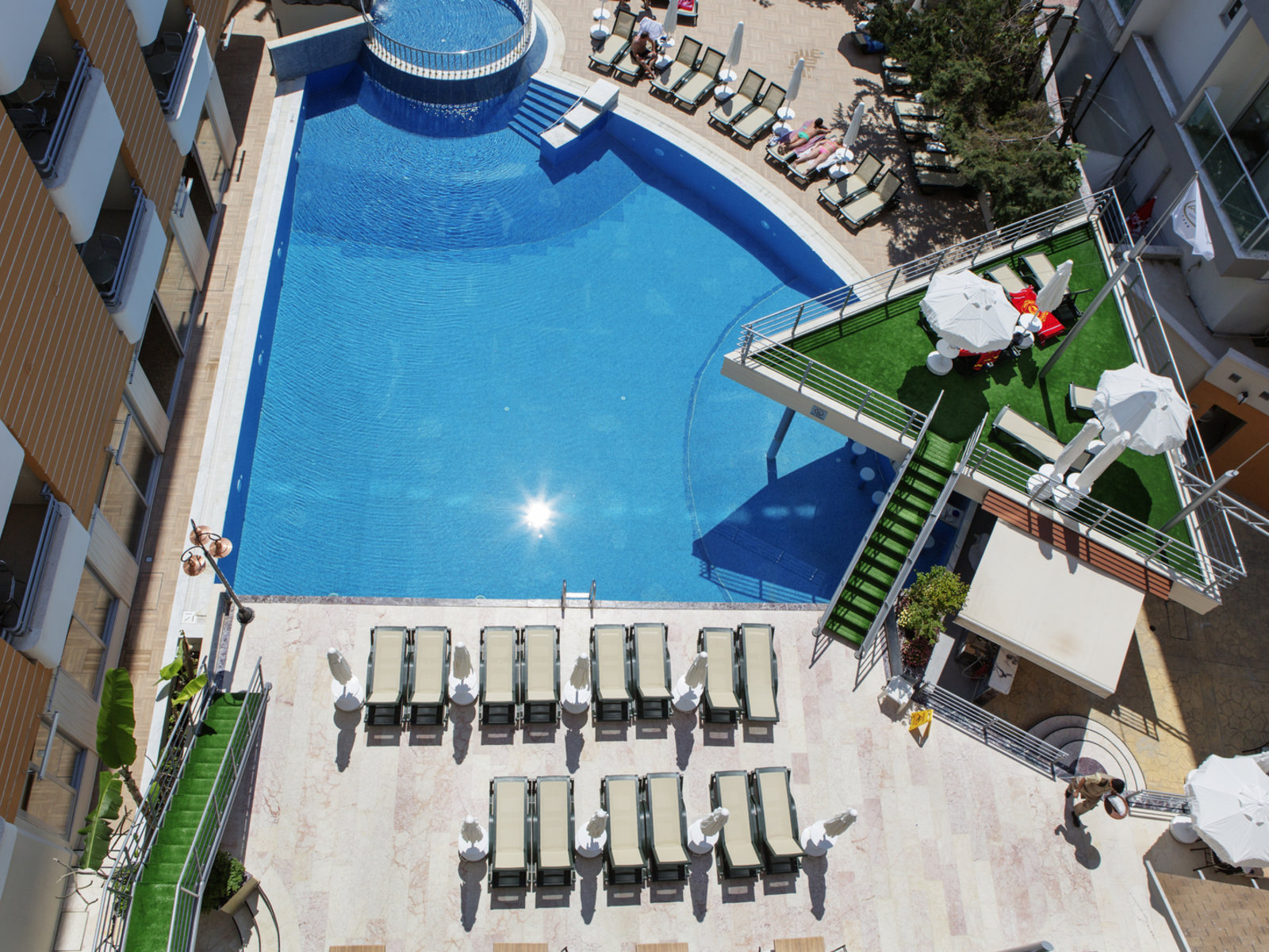 pool