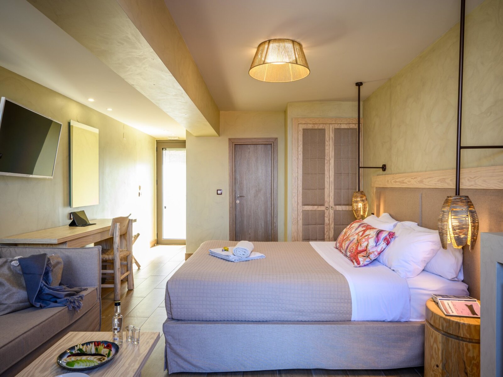 Wohnbeispiel Premium Room with Sea View  Outdoor Jetted Tub
