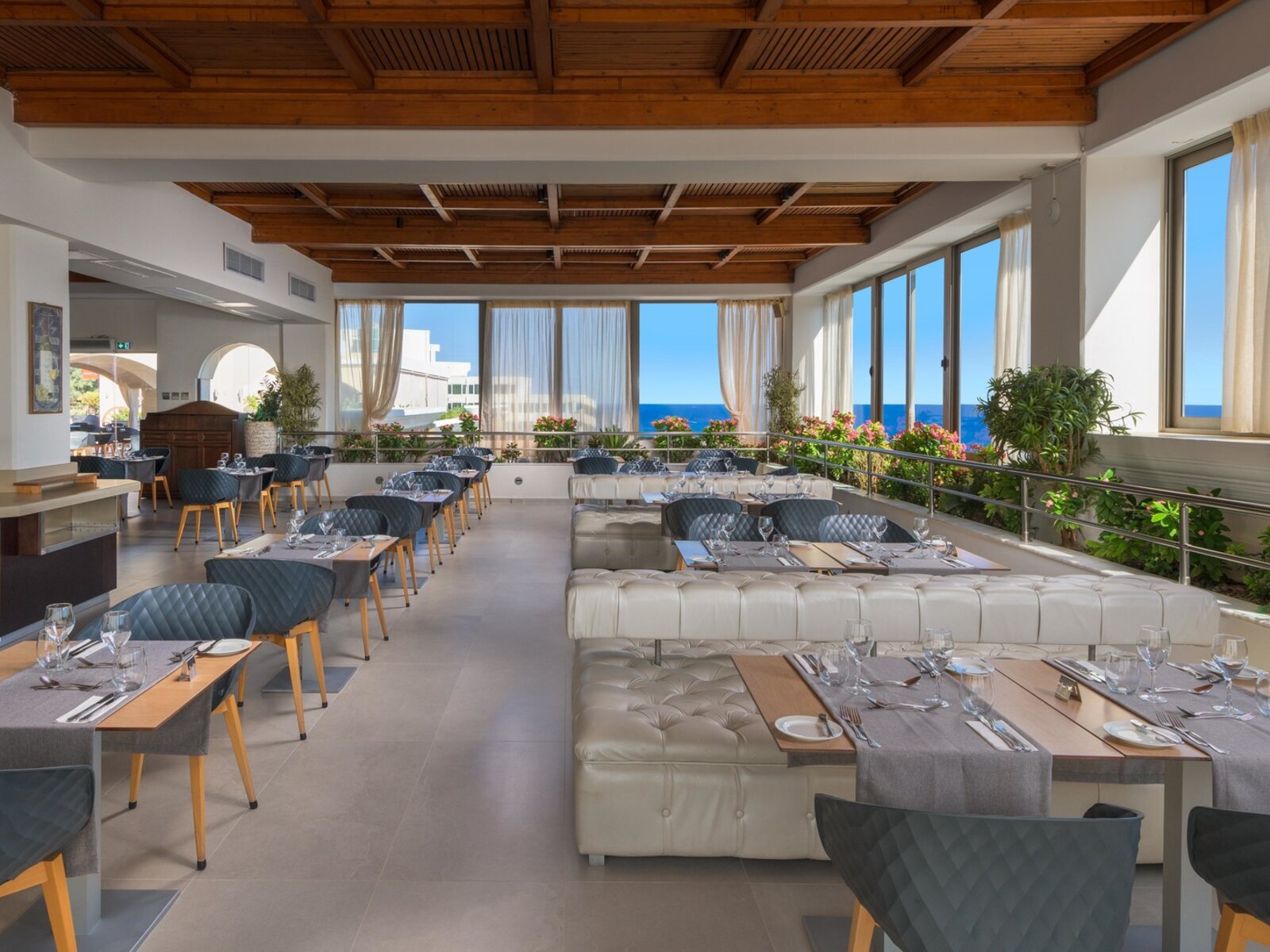 L'Etoile Restaurant