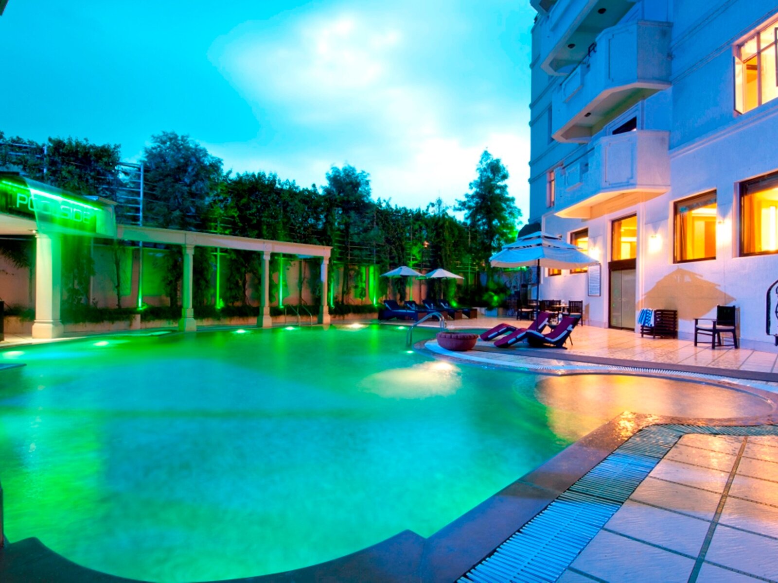 Pool