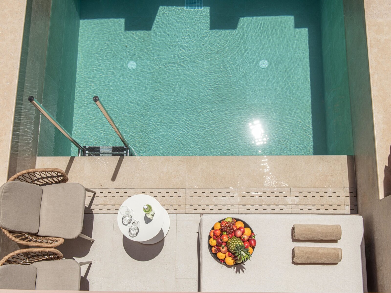 Wohnbeispiel Signature Private Lagoon  Sea View Hot Tub