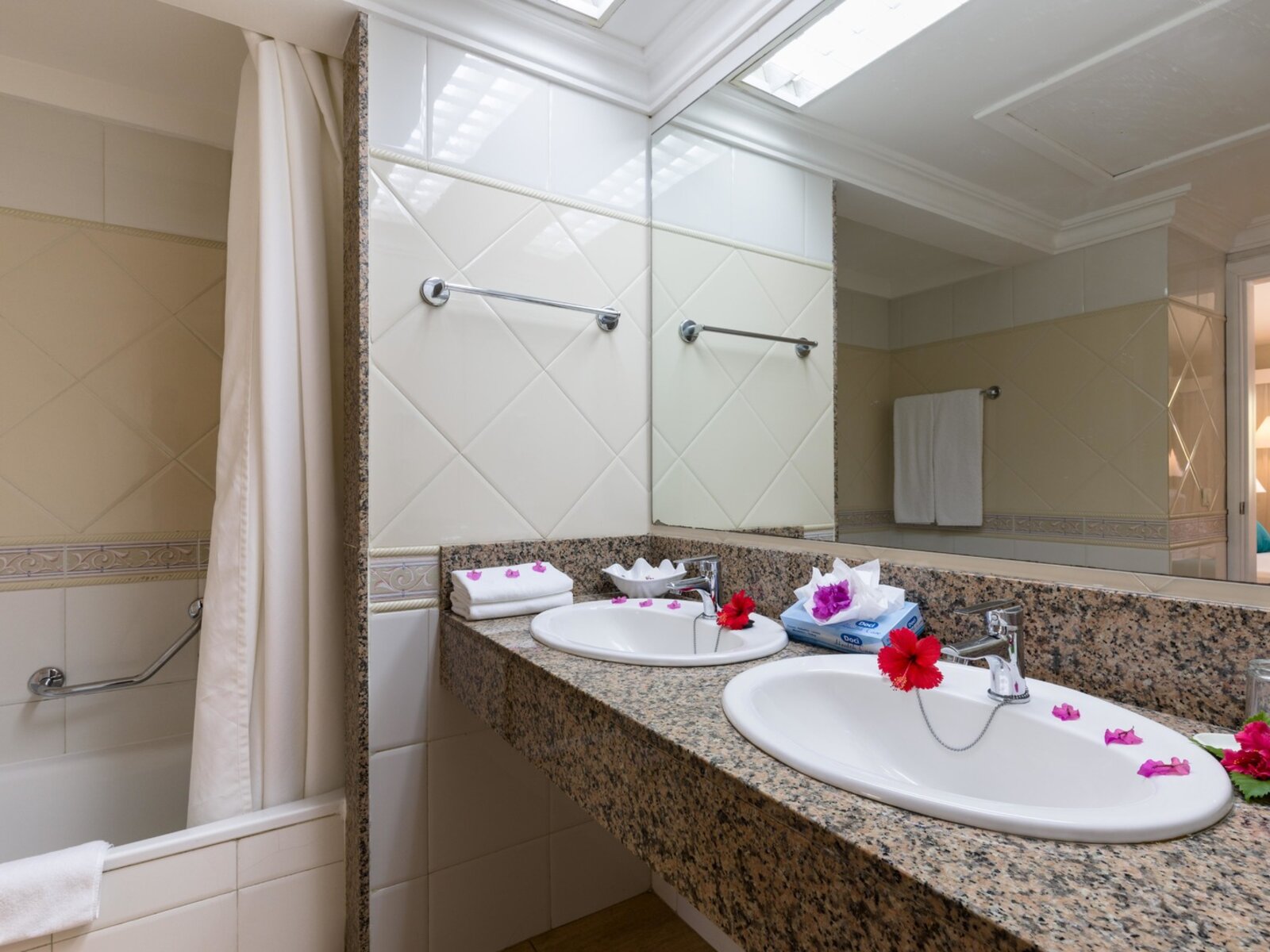 Wohnbeispiel One Bedroom Suite Ocean View