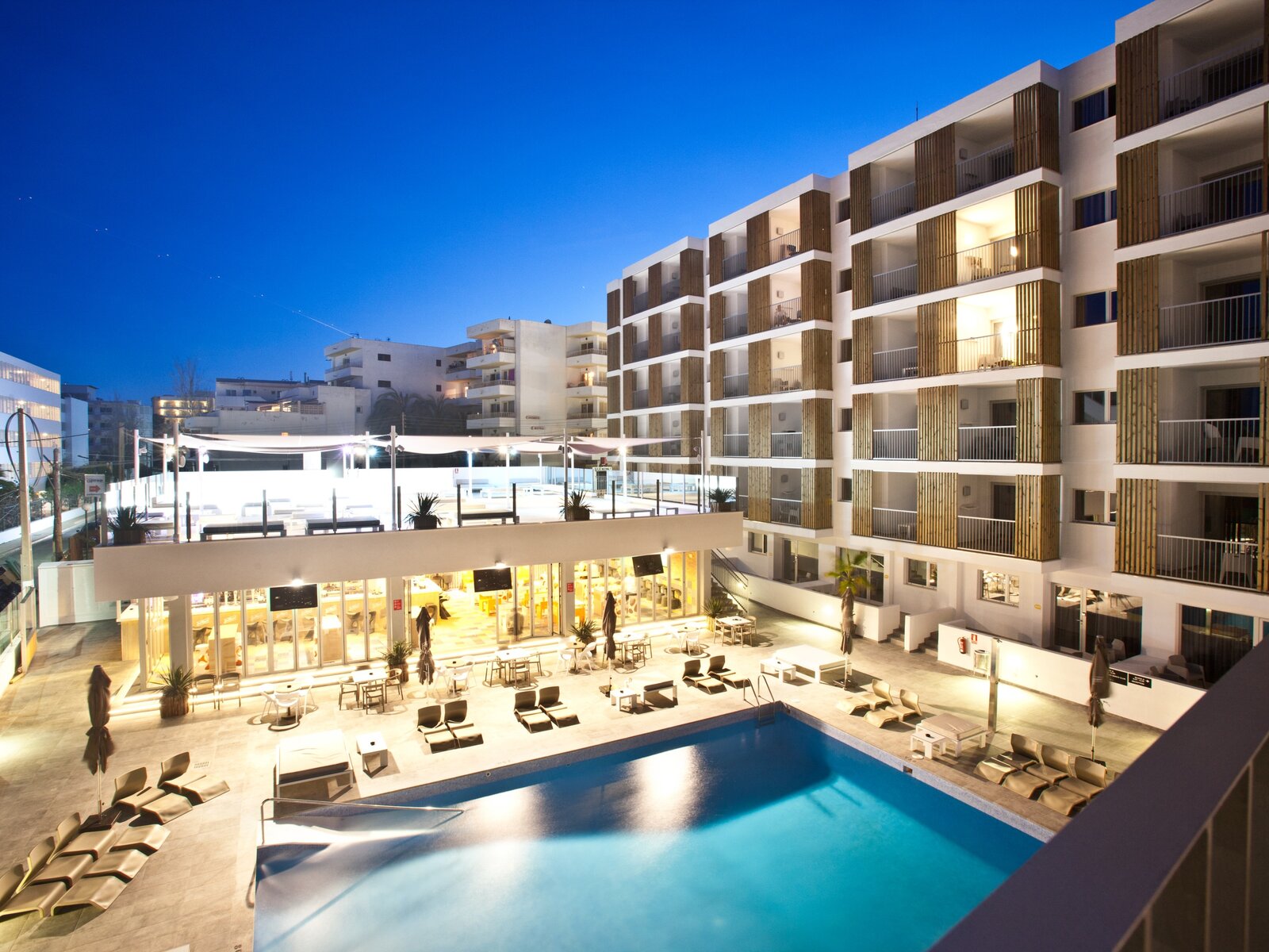 Hotel Ryans Apartments in Figueretas günstig buchen bei