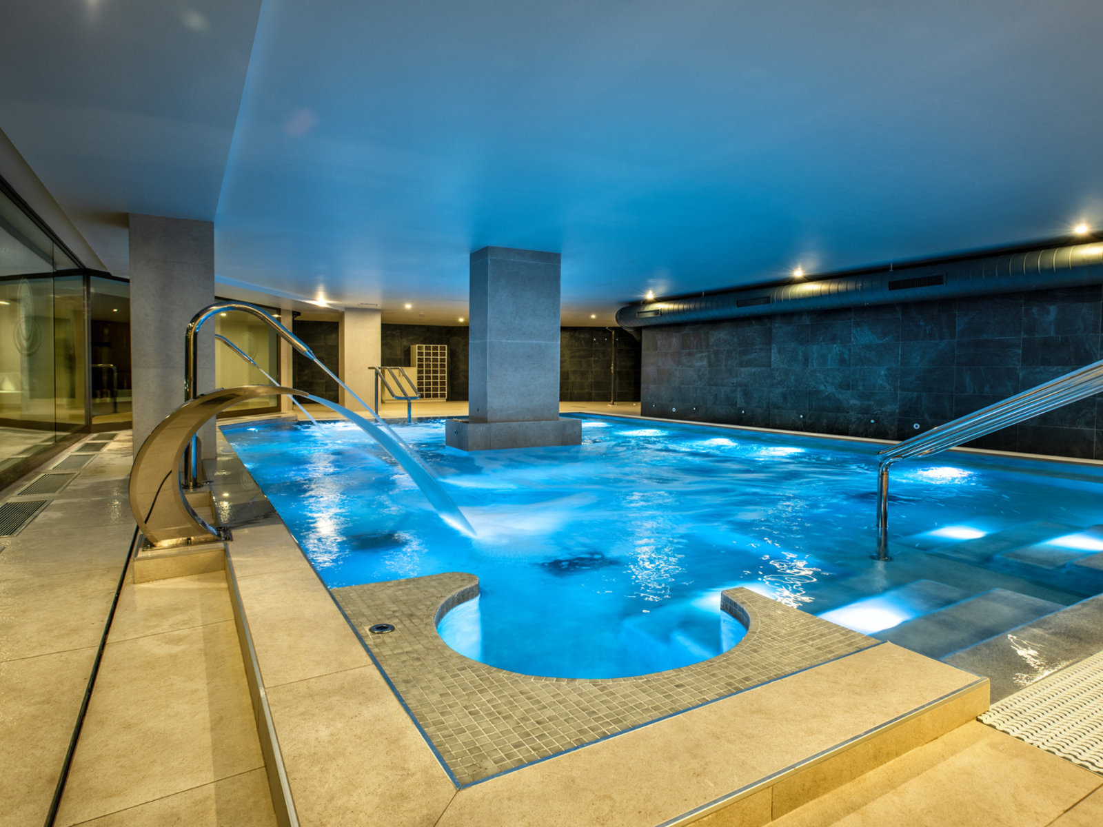 Pool-Wellnessbereich