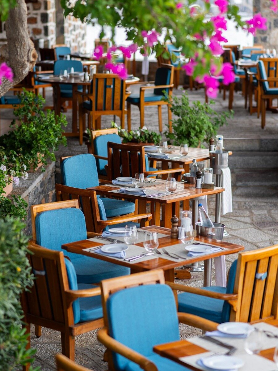 Yacht Club Restaurant