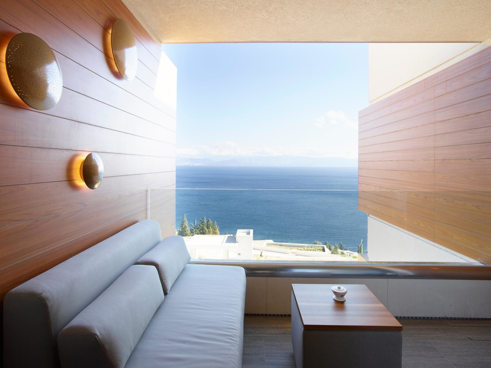 Wohnbeispiel Ionian Sea View Junior Suite