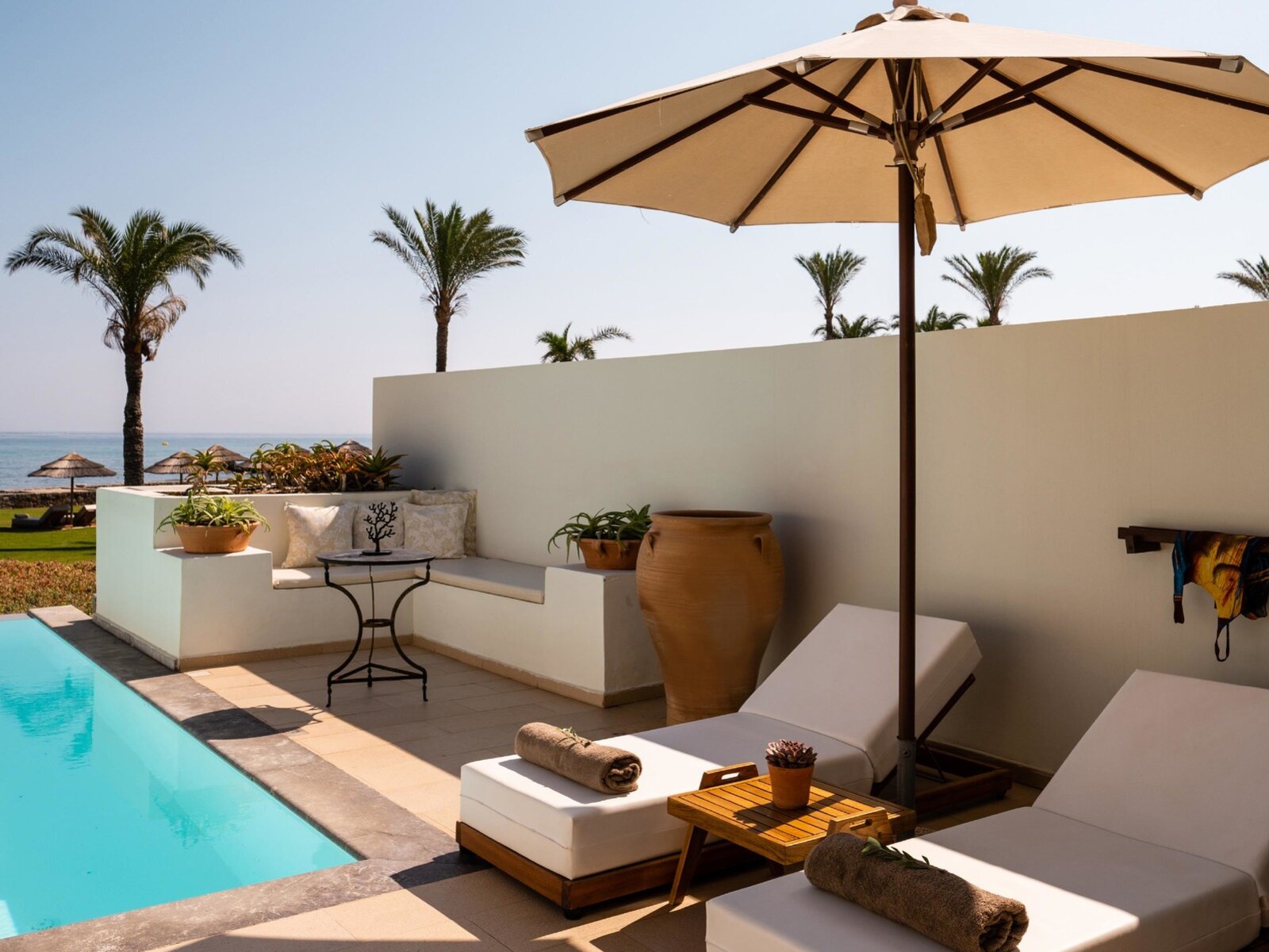 Wohnbeispiel Junior Suite Waterfront Gym  Private Pool
