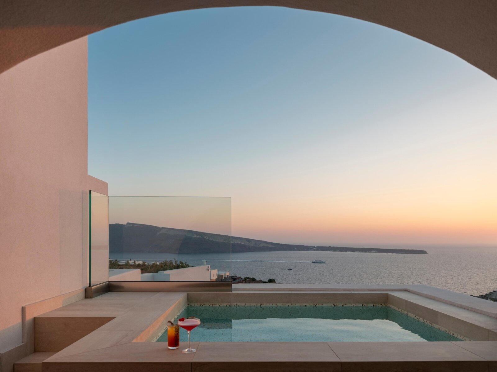 Wohnbeispiel Sunset   Sea View Suite with Jacuzzi
