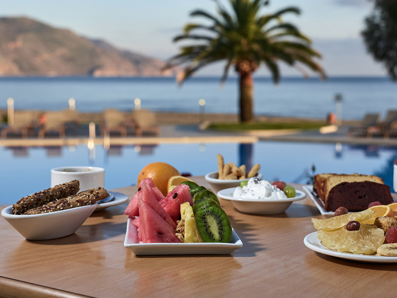 GIALOS BEACH RESTAURANT