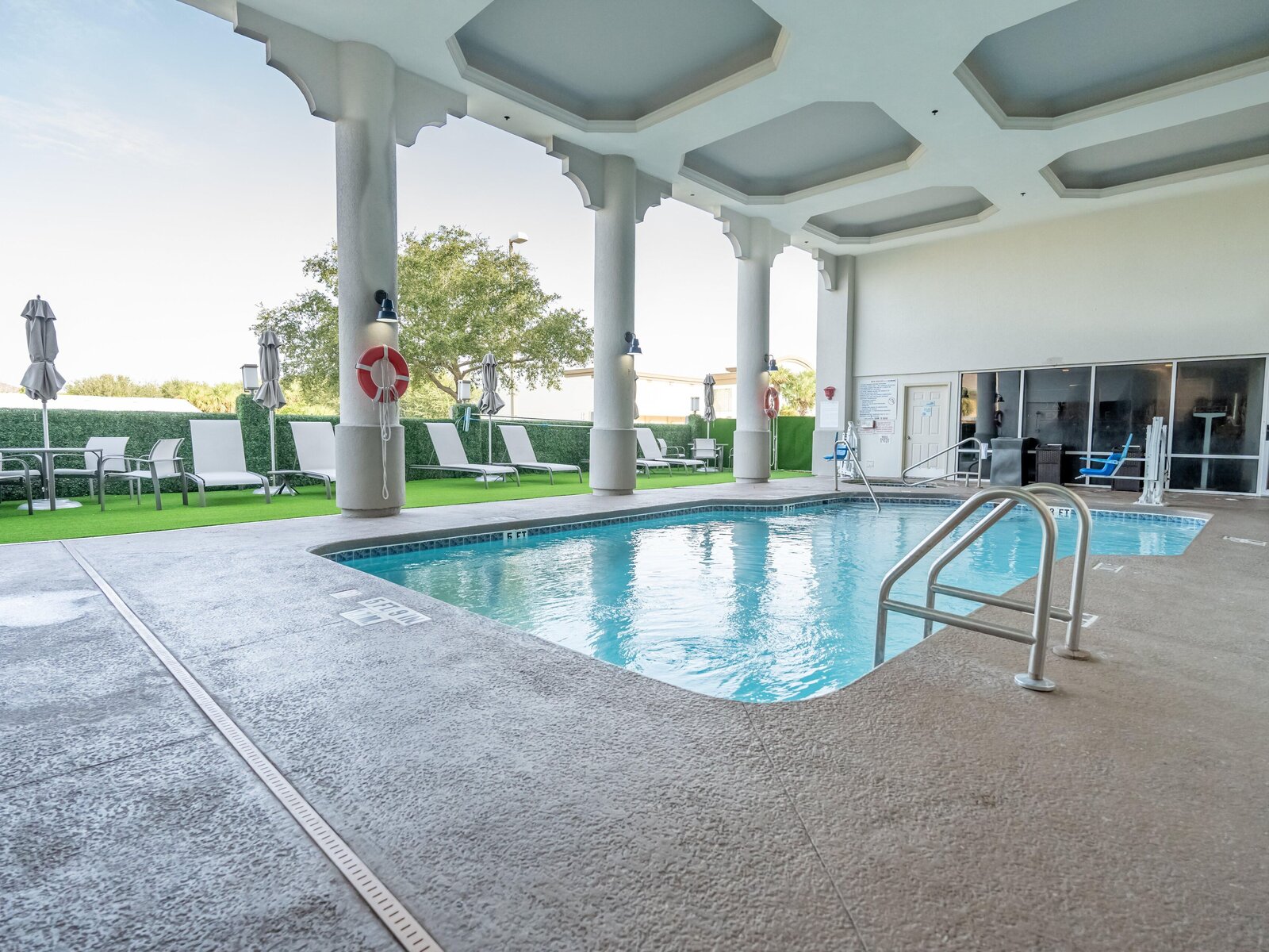 Pool