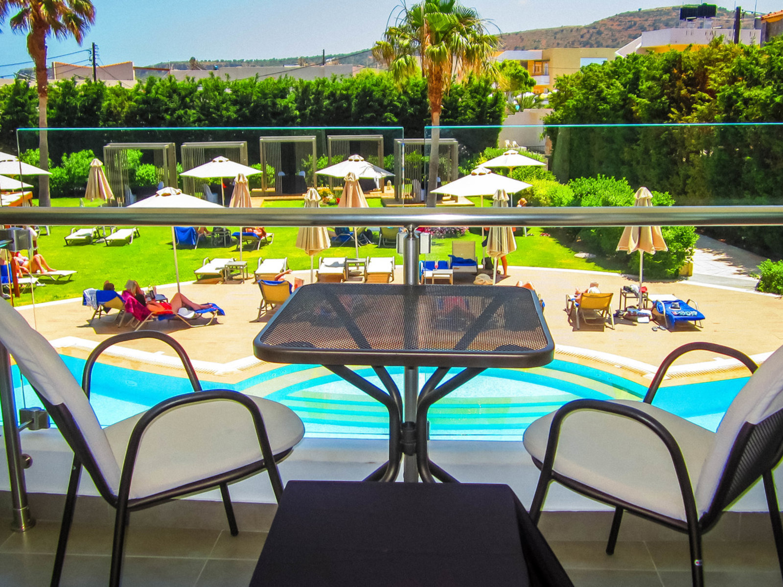 Wohnbeispiel Superior Room Pool View