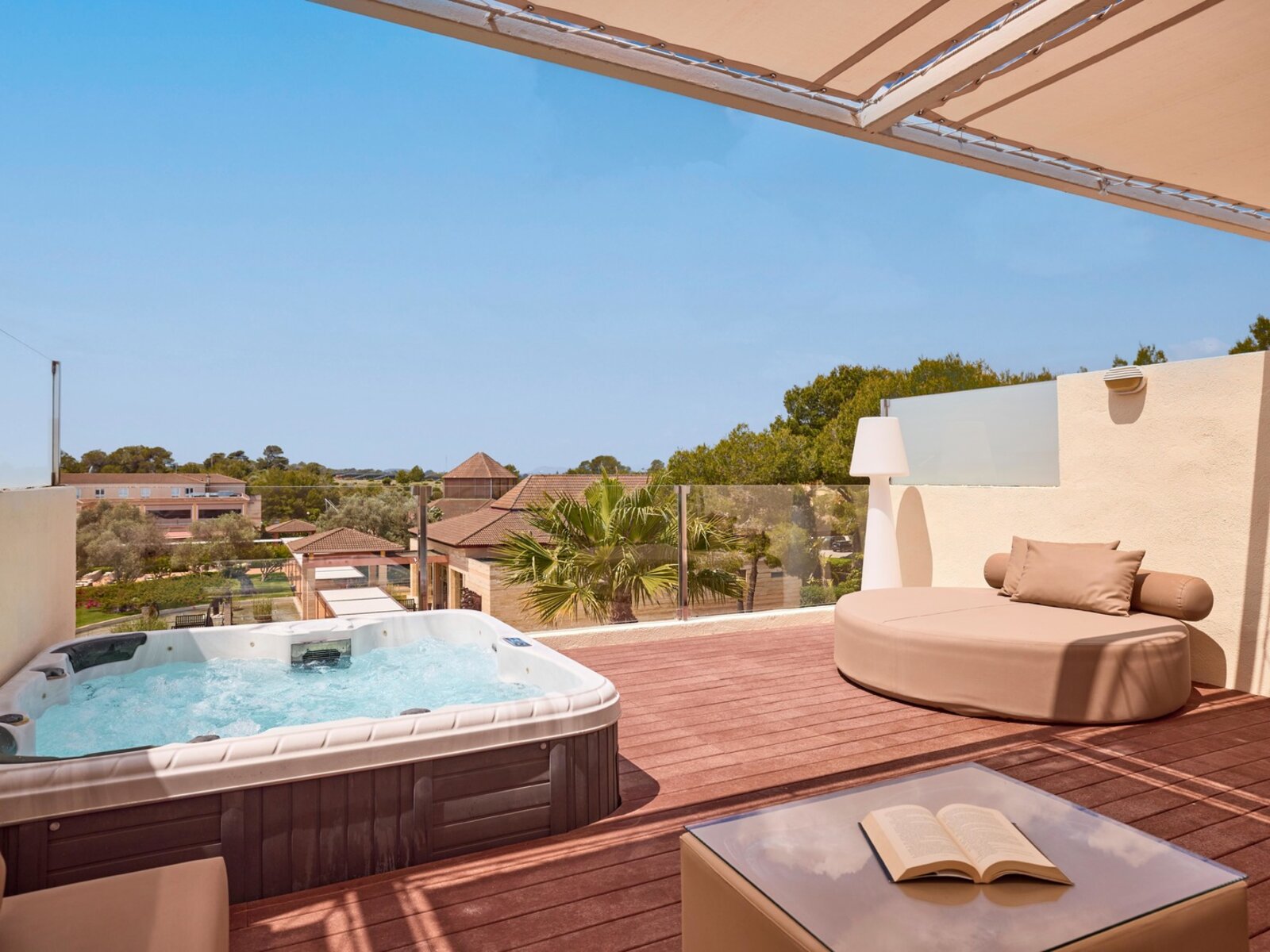Wohnbeispiel One Bedroom Penthouse Suite