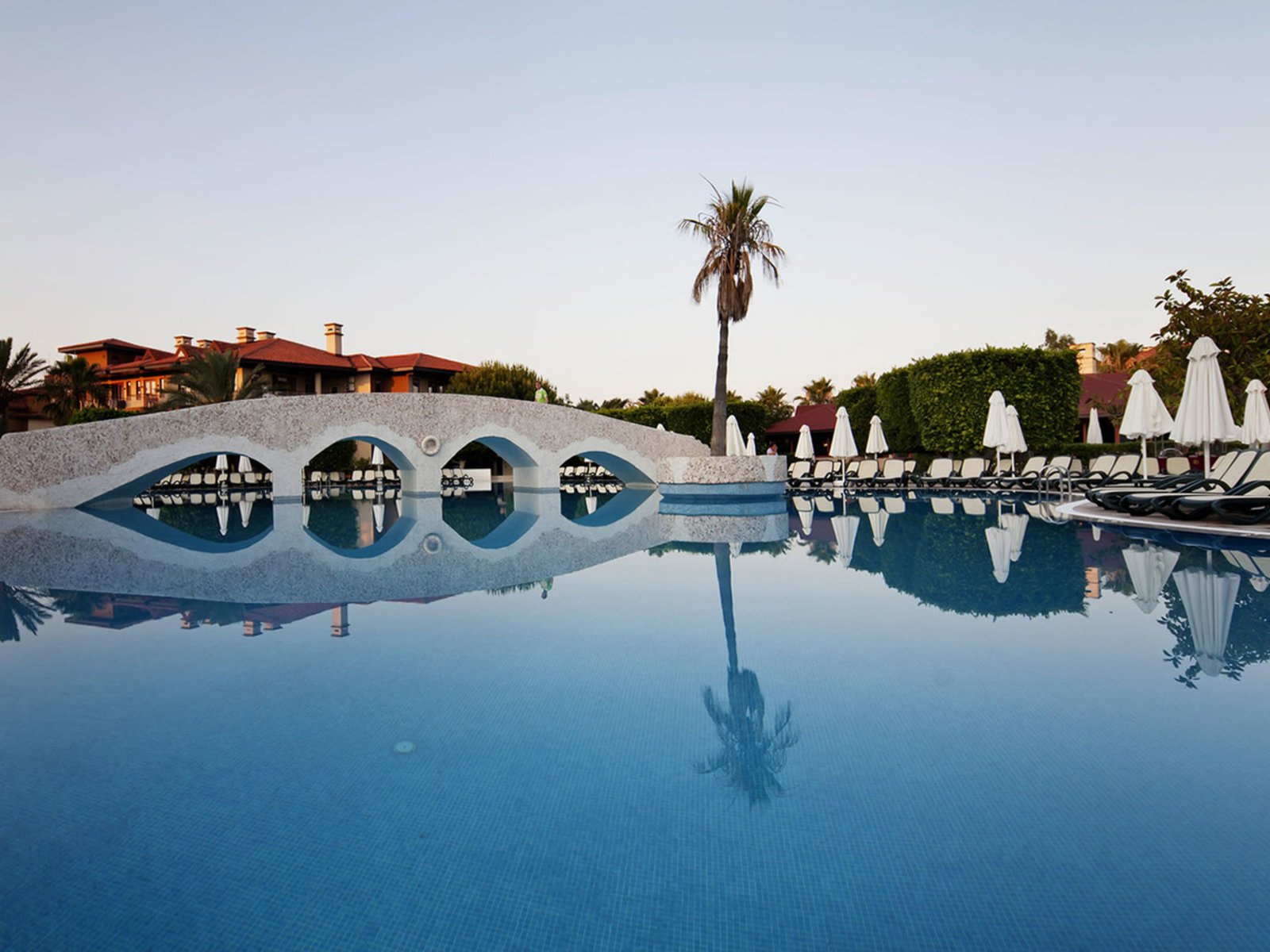 MAIN POOL