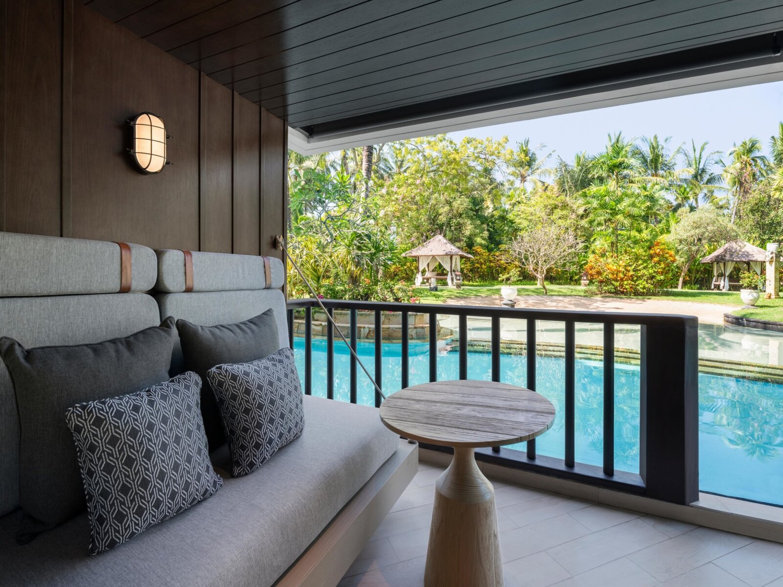 Wohnbeispiel Deluxe Lagoon Access Room