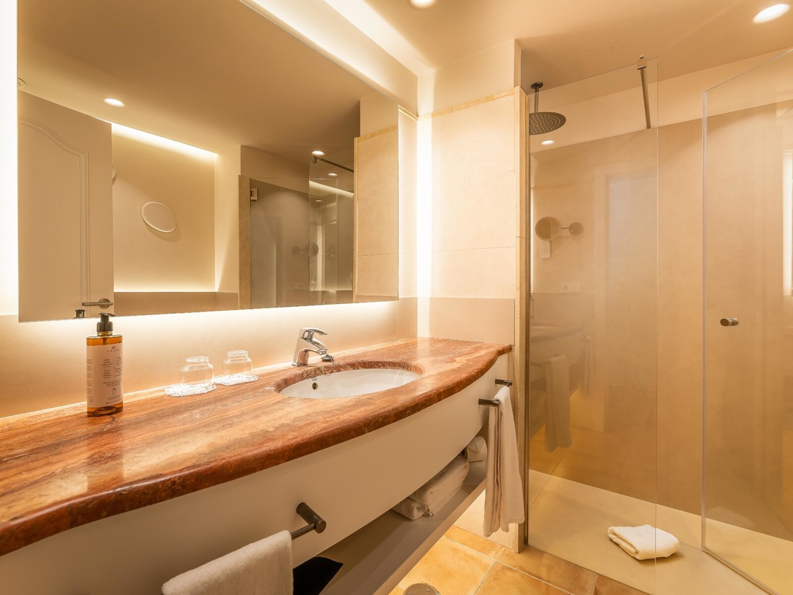 Wohnbeispiel Junior Suite