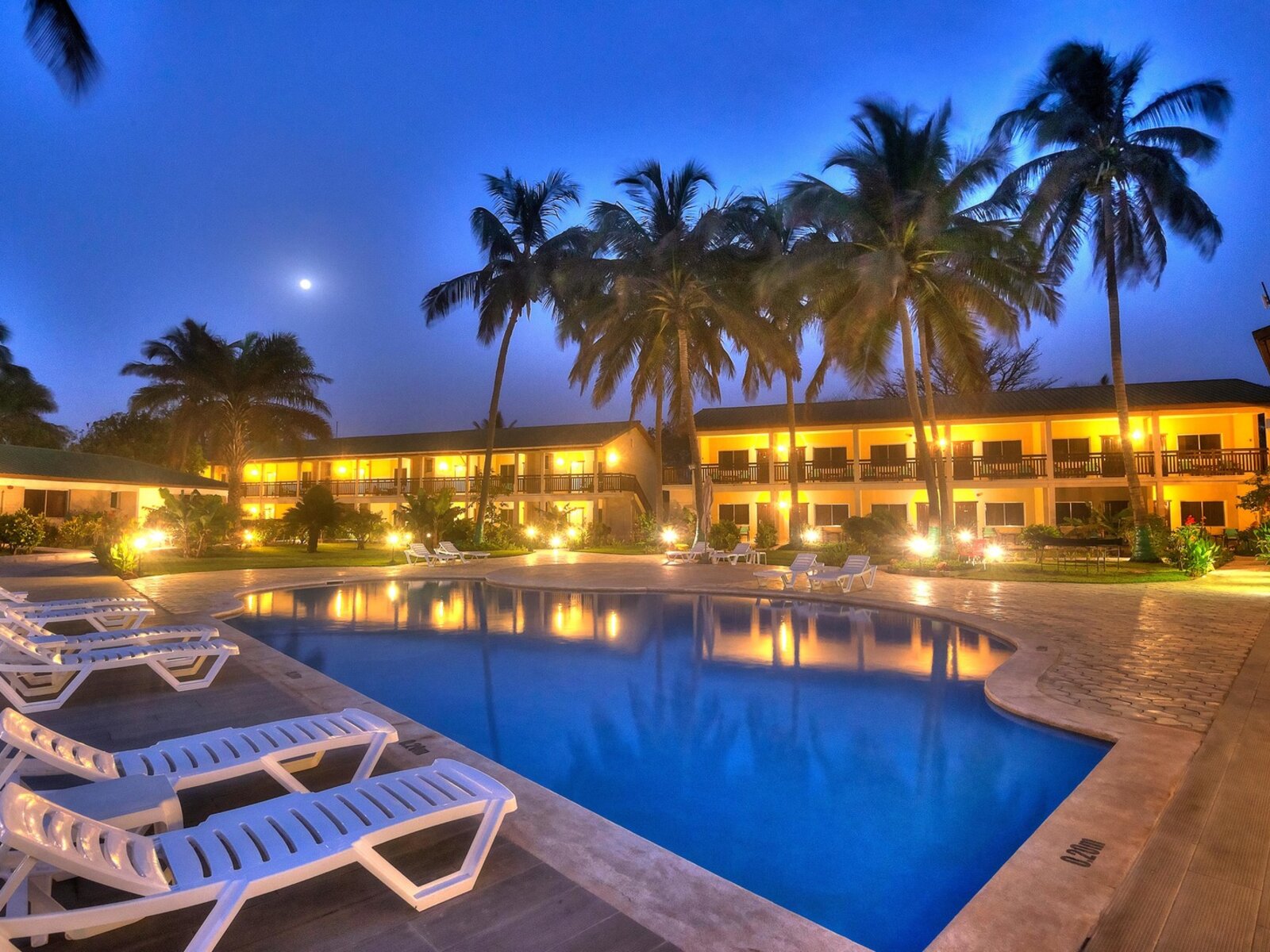 Sunset Kids Pool
