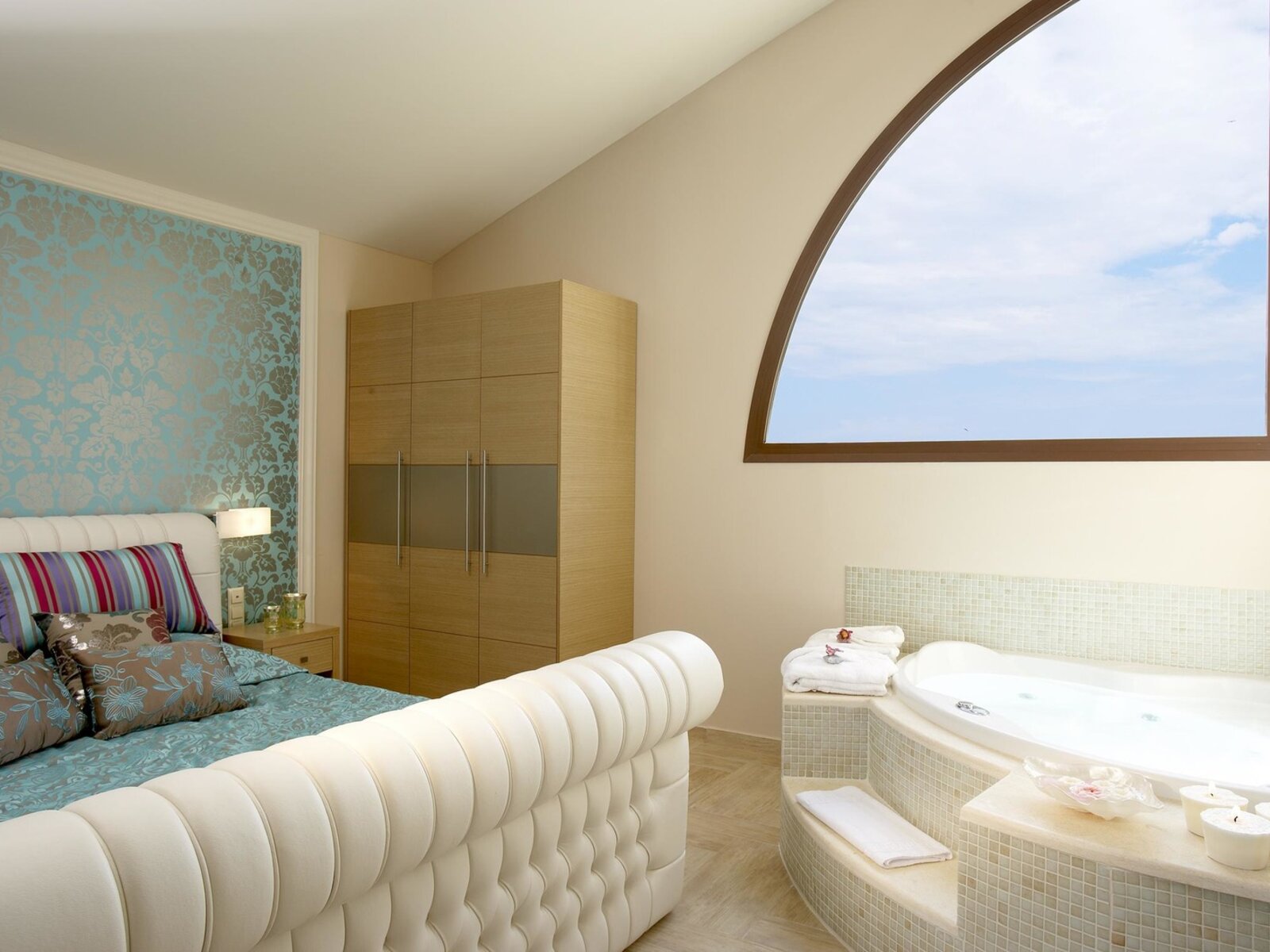 Wohnbeispiel Maisonette Suite  Meerblick private pool