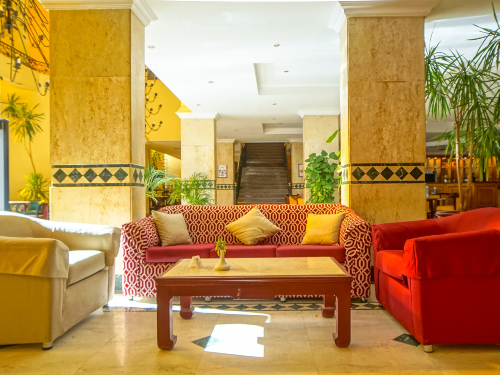 Lobby Bar