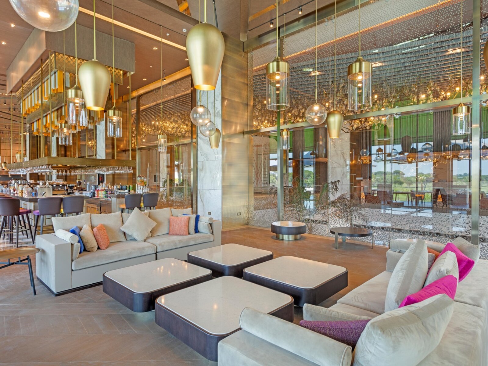 CORDELIA LOBBY BAR 24/7