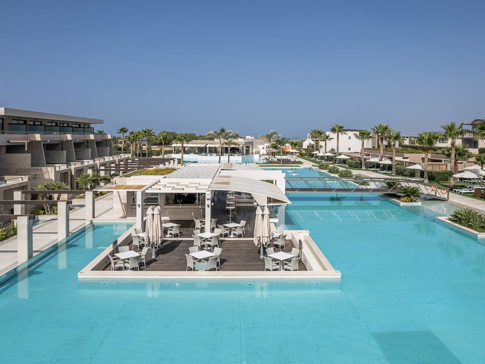 Aura Pool Bar
