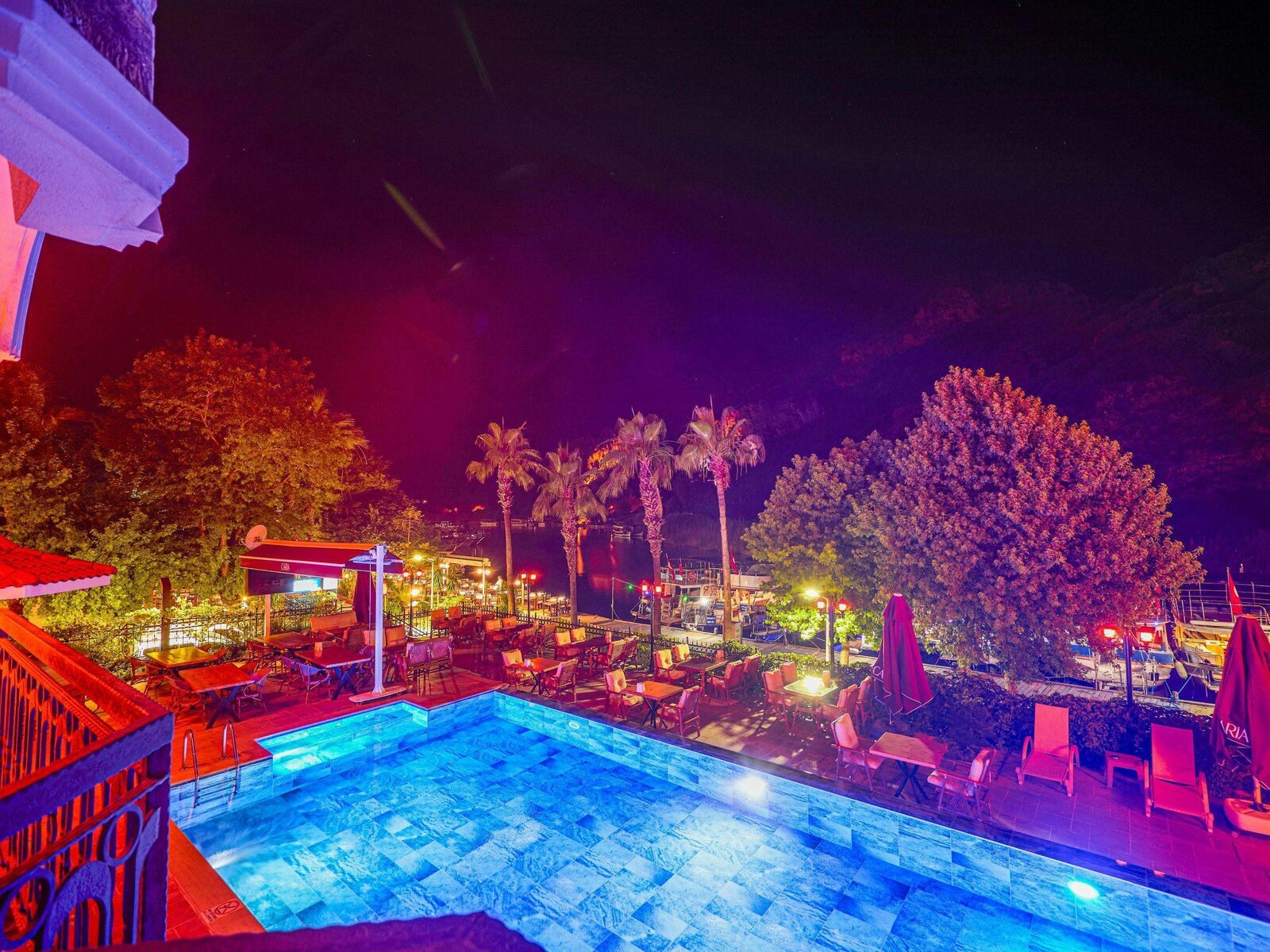 Pool