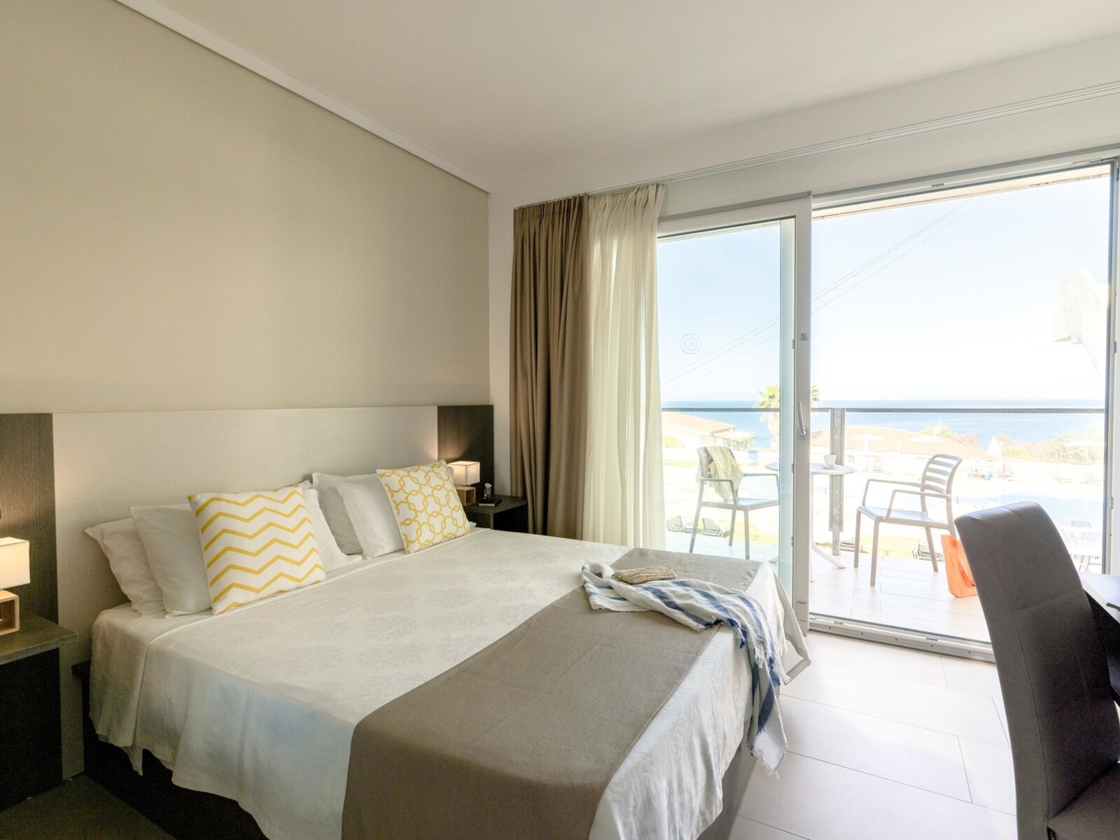 Wohnbeispiel DELUXE SEA VIEW ROOM BL
