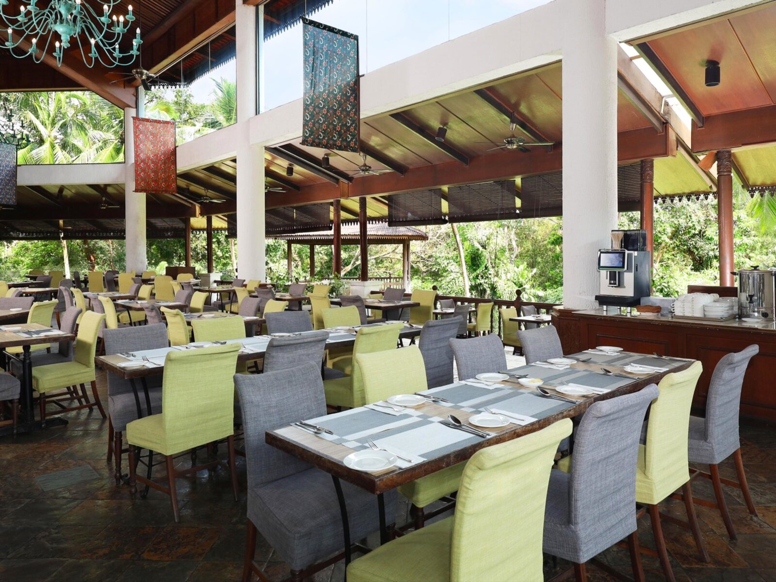 Dayang Cafe