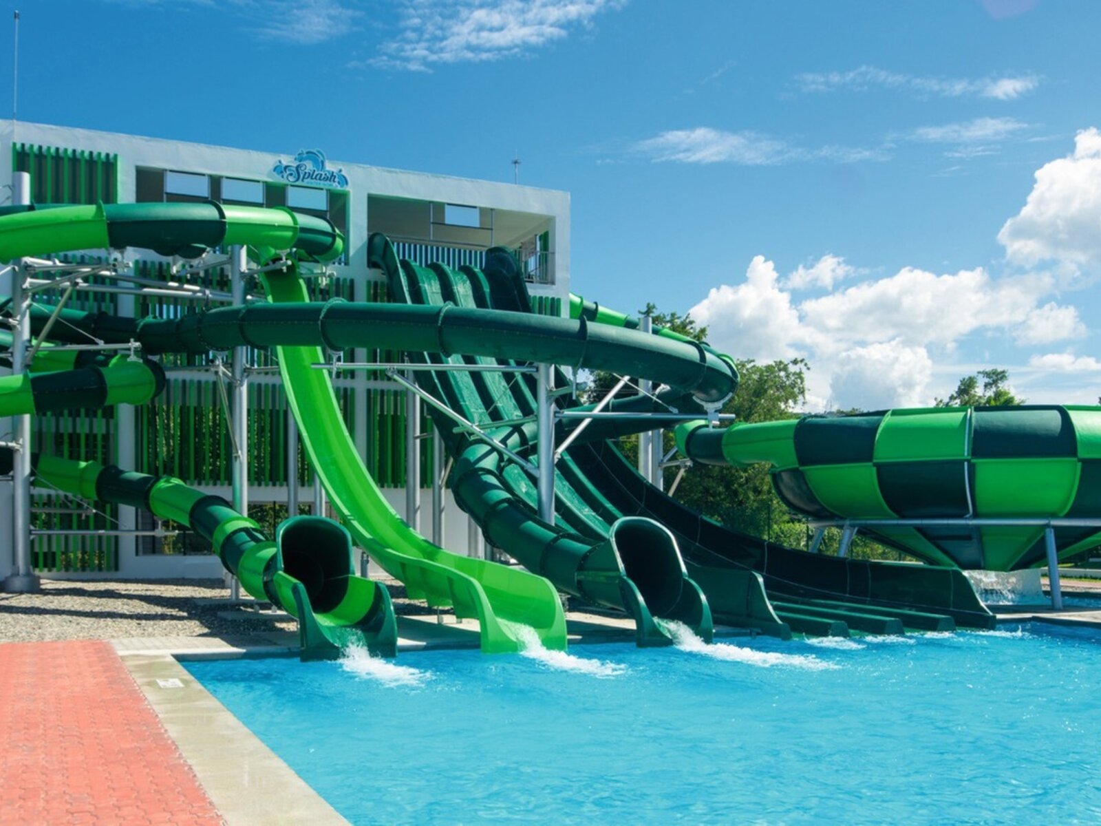 Splash Water World