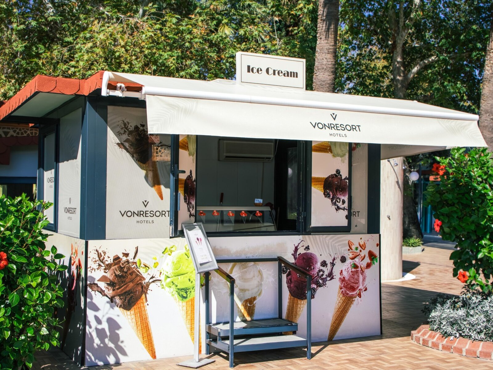 Ice Cream House