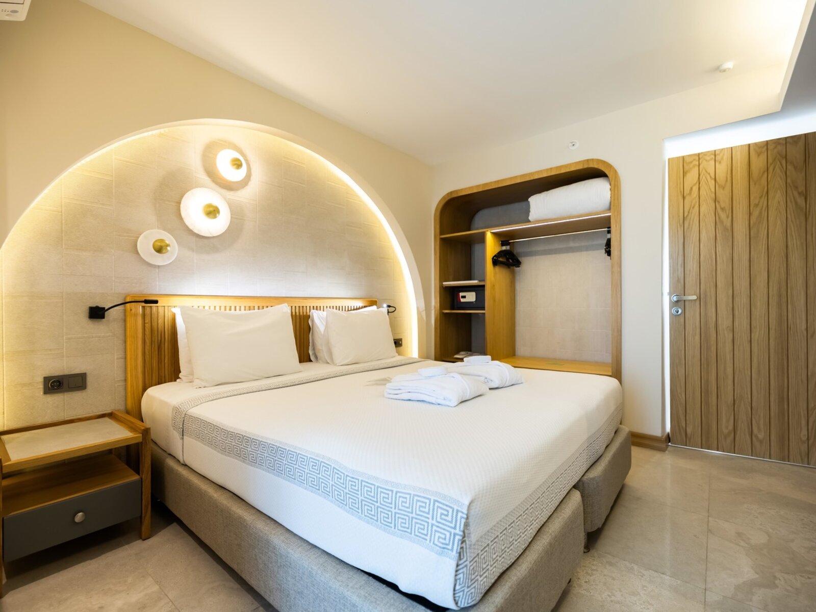 Wohnbeispiel Family Suite Room